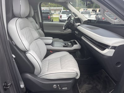2025 Lincoln Navigator L Black Label
