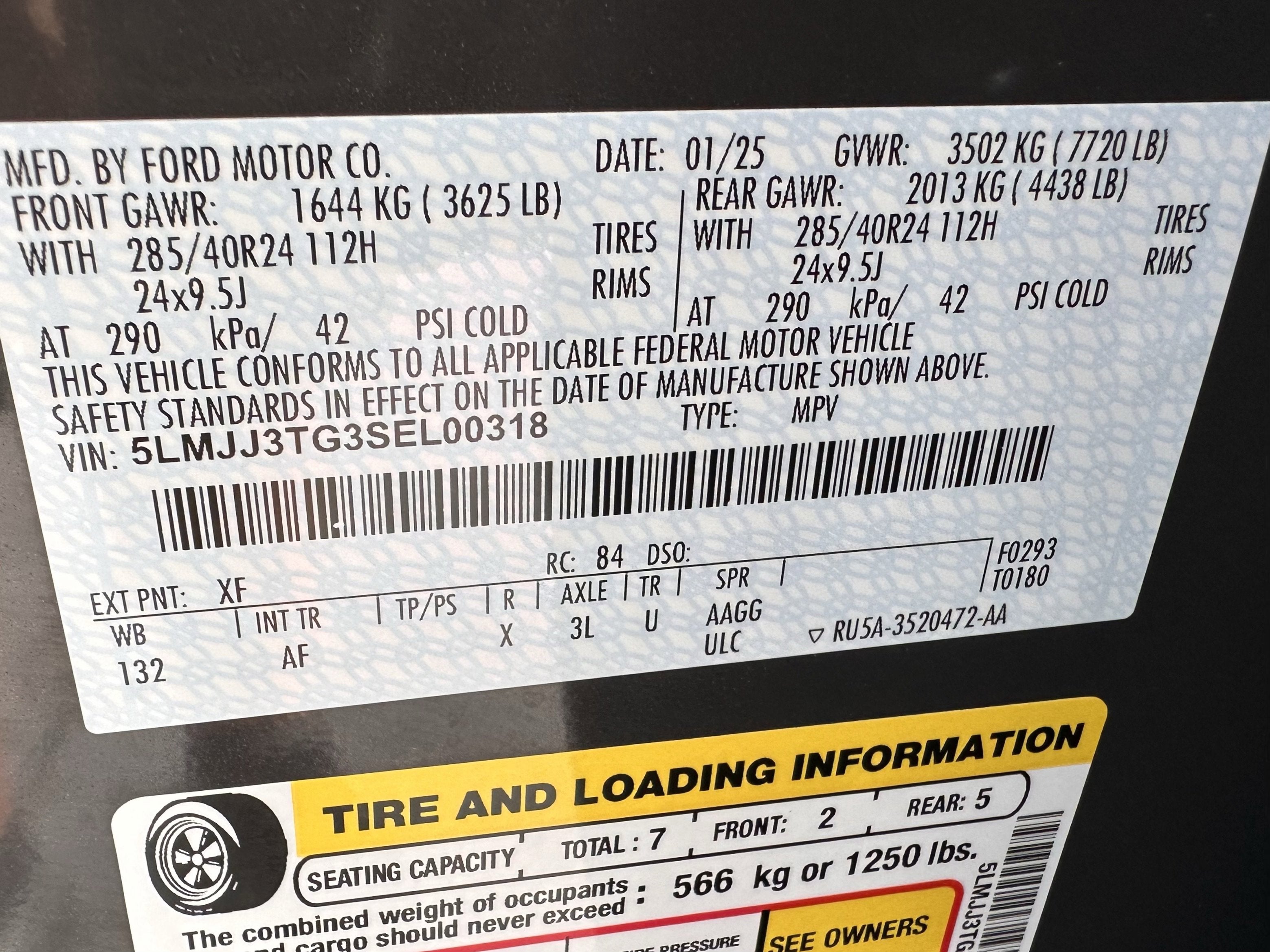 2025 Lincoln Navigator L Black Label
