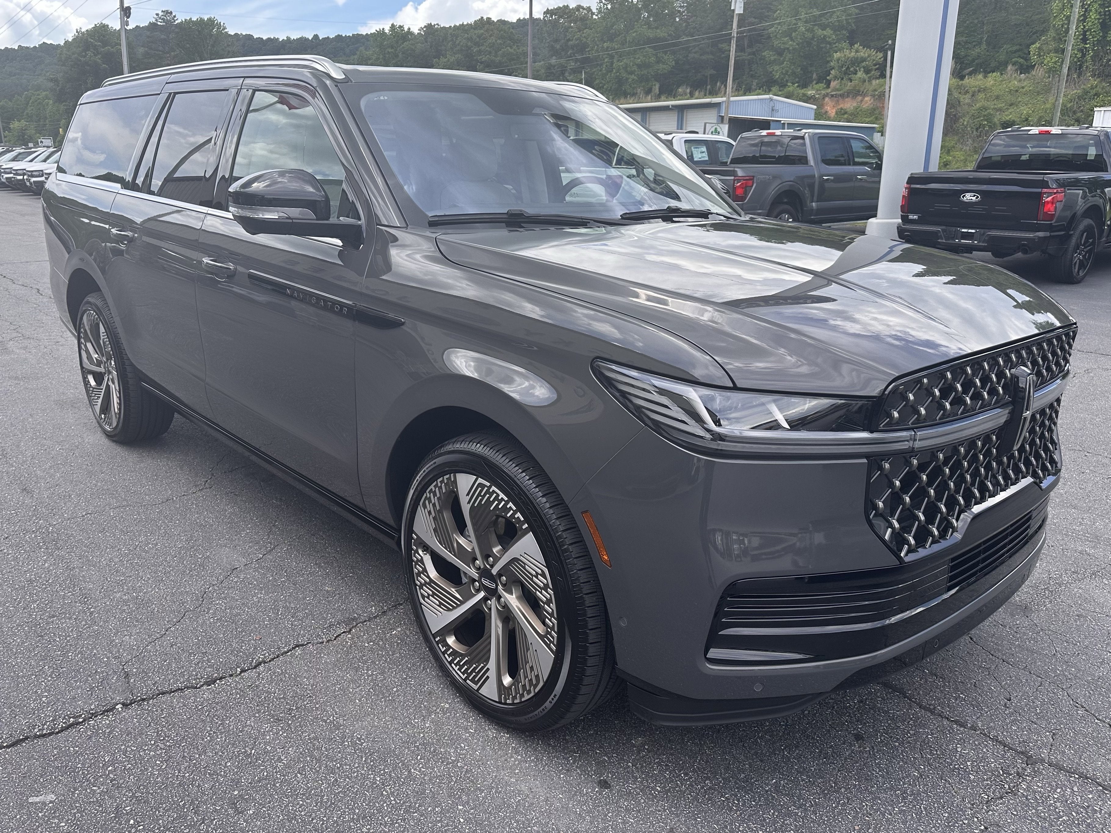 2025 Lincoln Navigator L Black Label