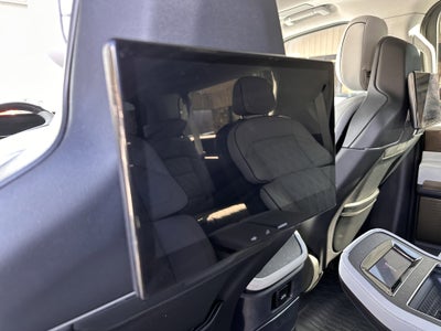 2025 Lincoln Navigator L Black Label