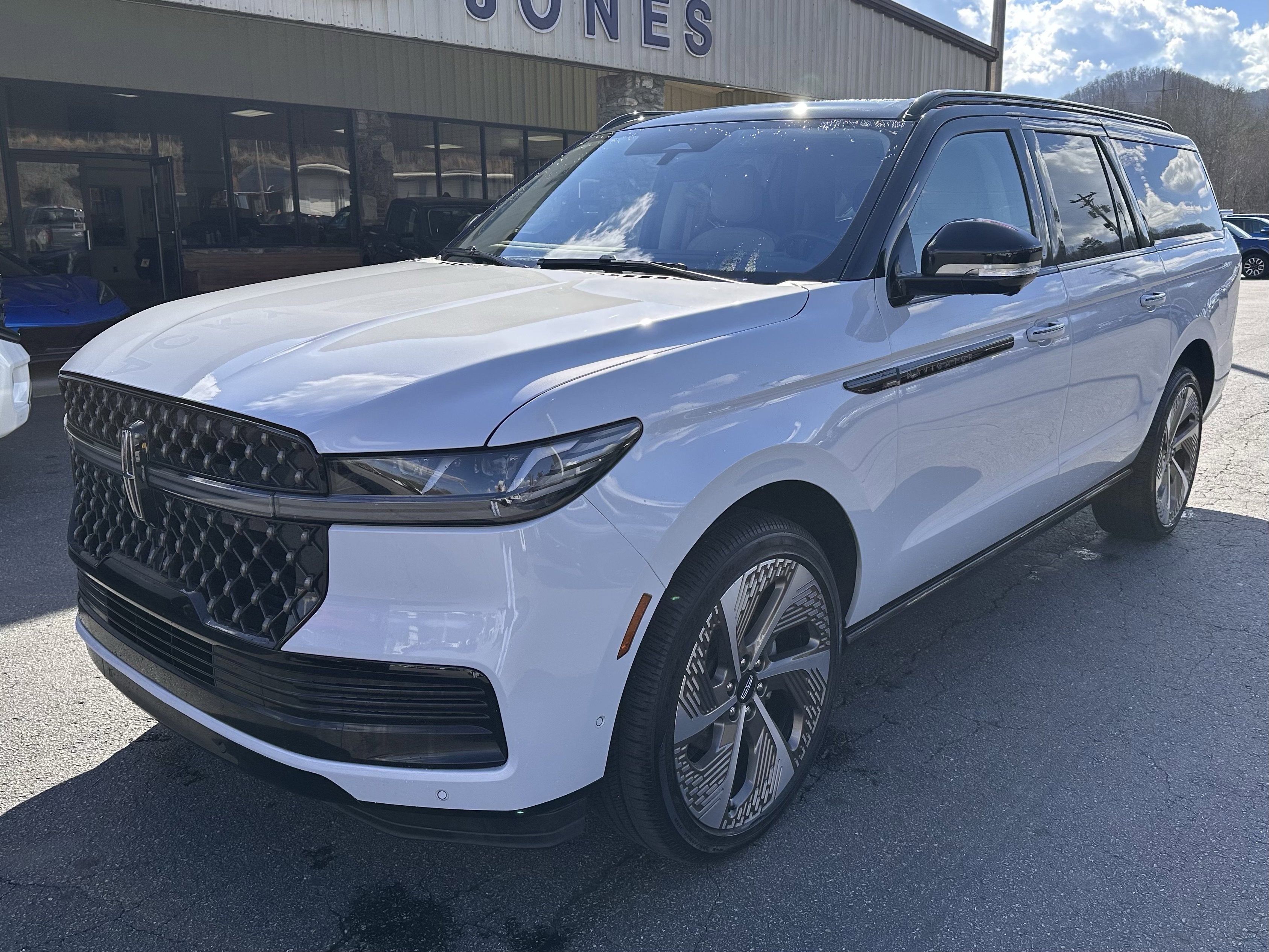 2025 Lincoln Navigator L Black Label