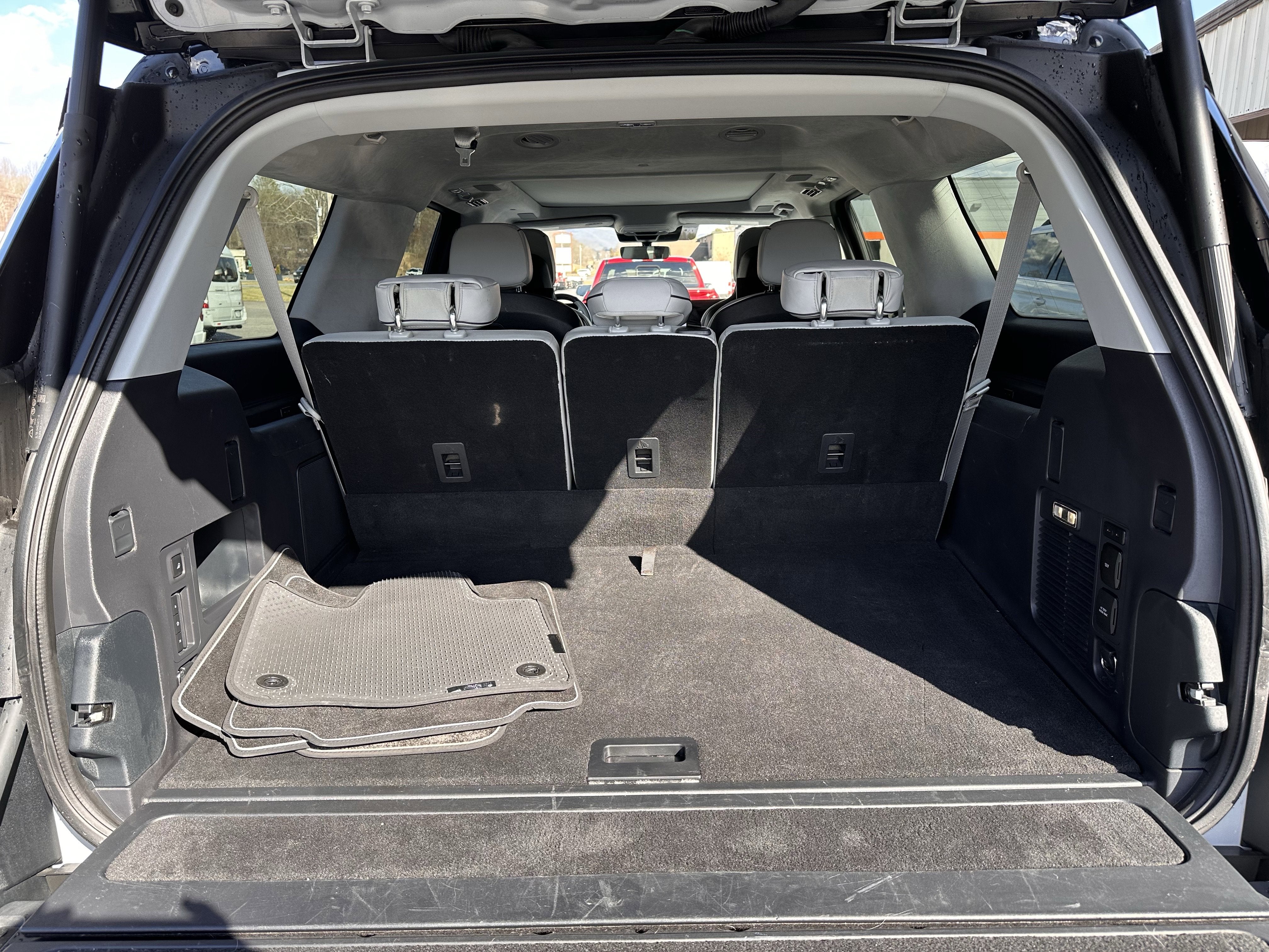 2025 Lincoln Navigator L Black Label