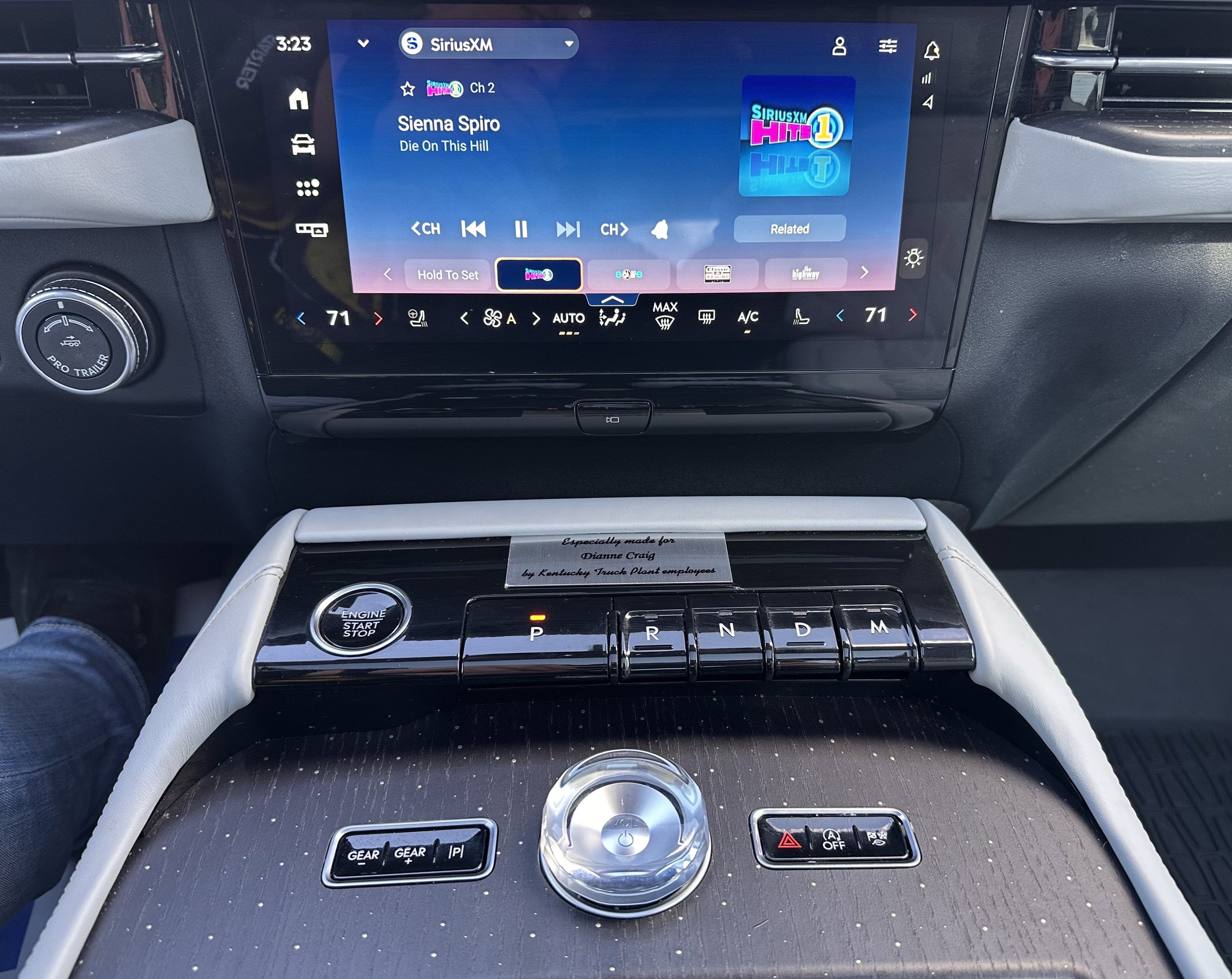 2025 Lincoln Navigator L Black Label