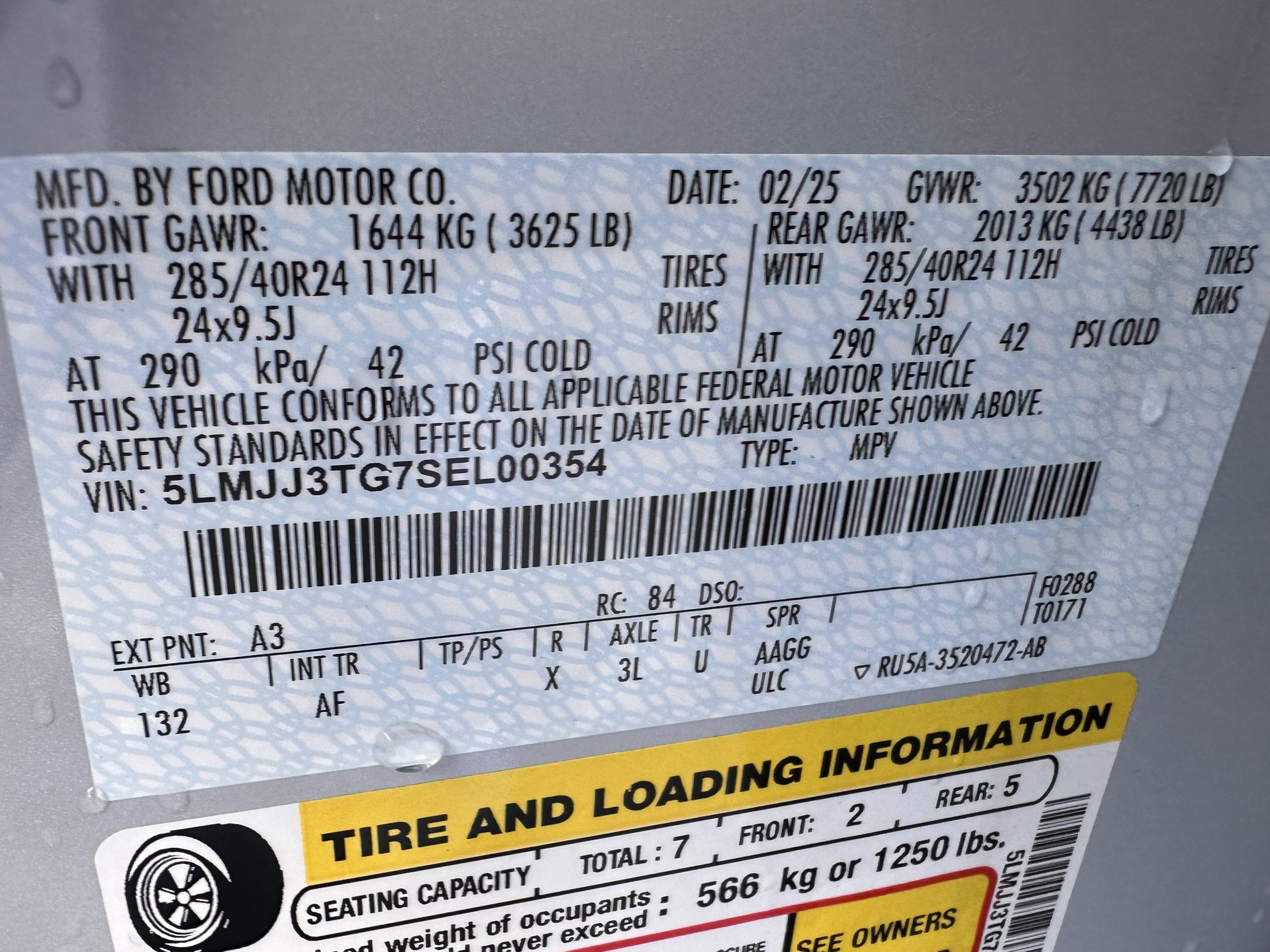 2025 Lincoln Navigator L Black Label