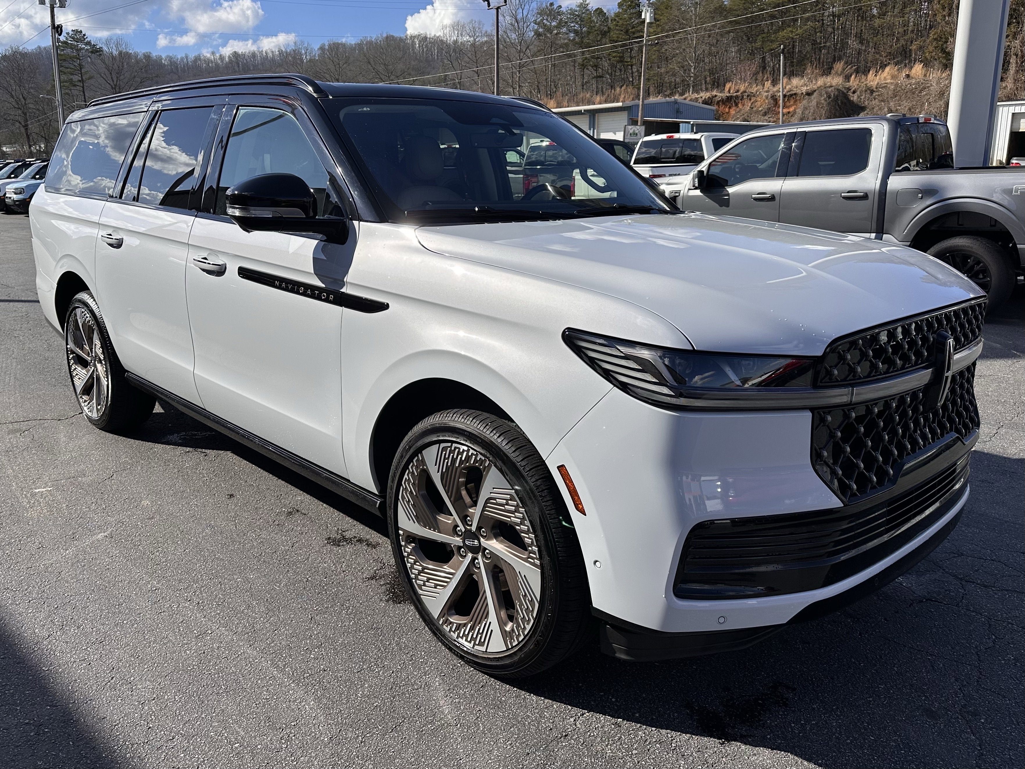 2025 Lincoln Navigator L Black Label