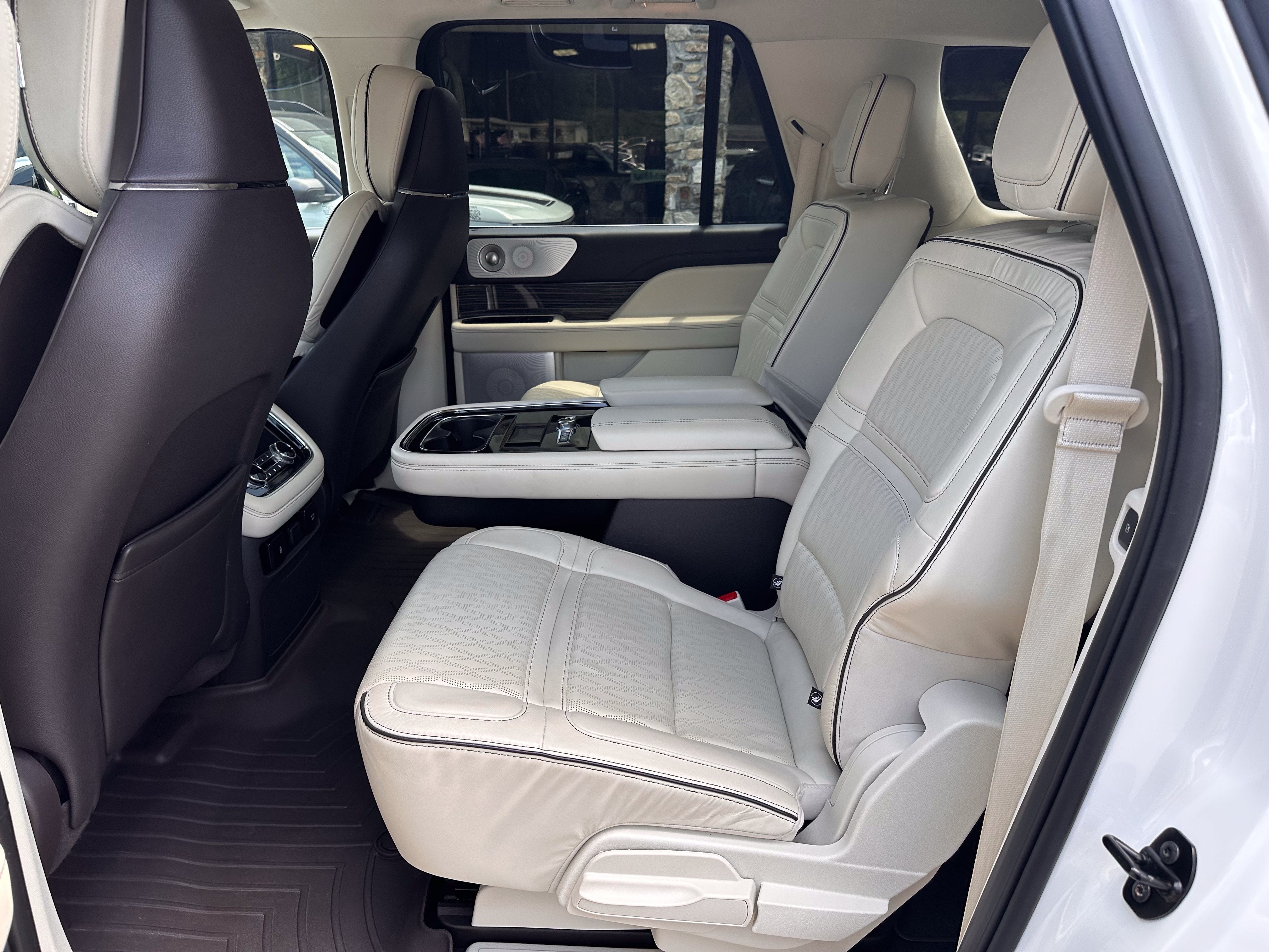 2020 Lincoln Navigator L Black Label