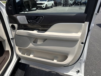 2020 Lincoln Navigator L Black Label