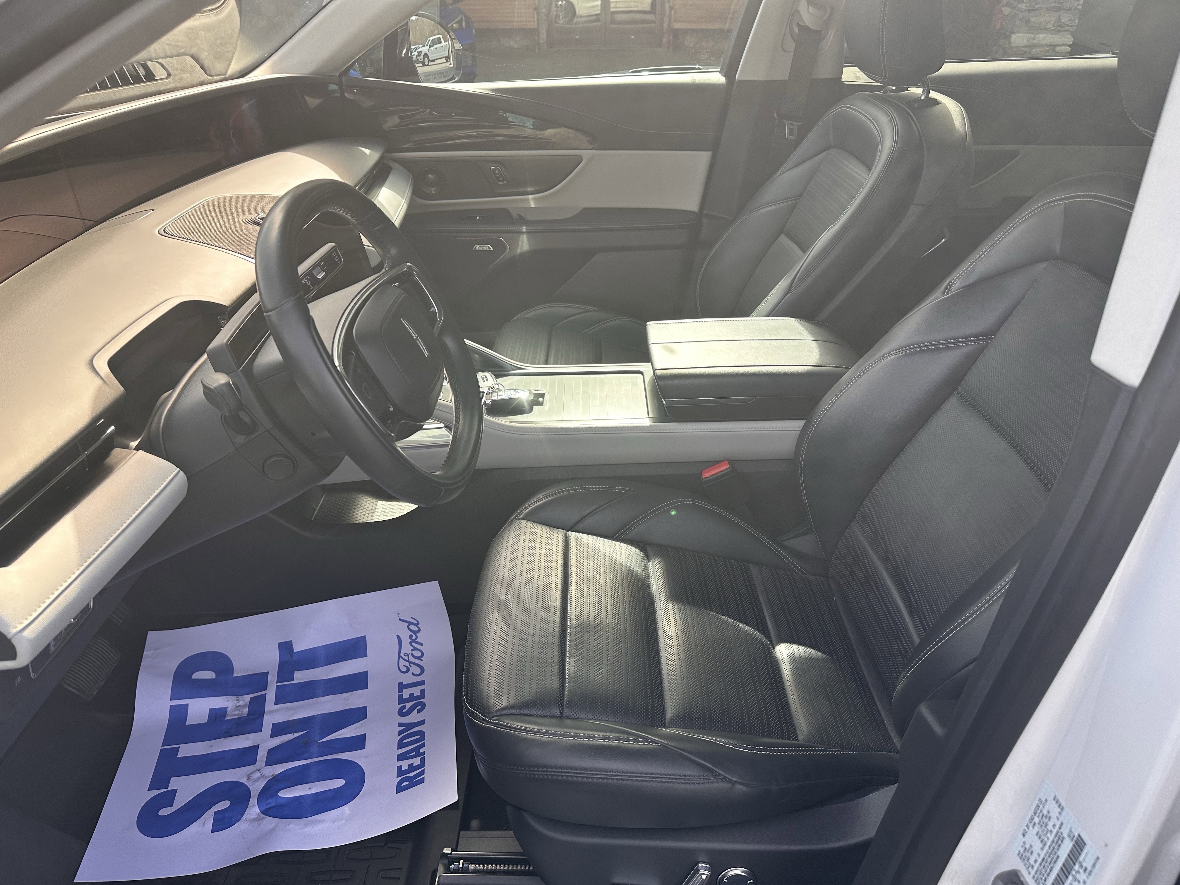 2024 Lincoln Nautilus Reserve