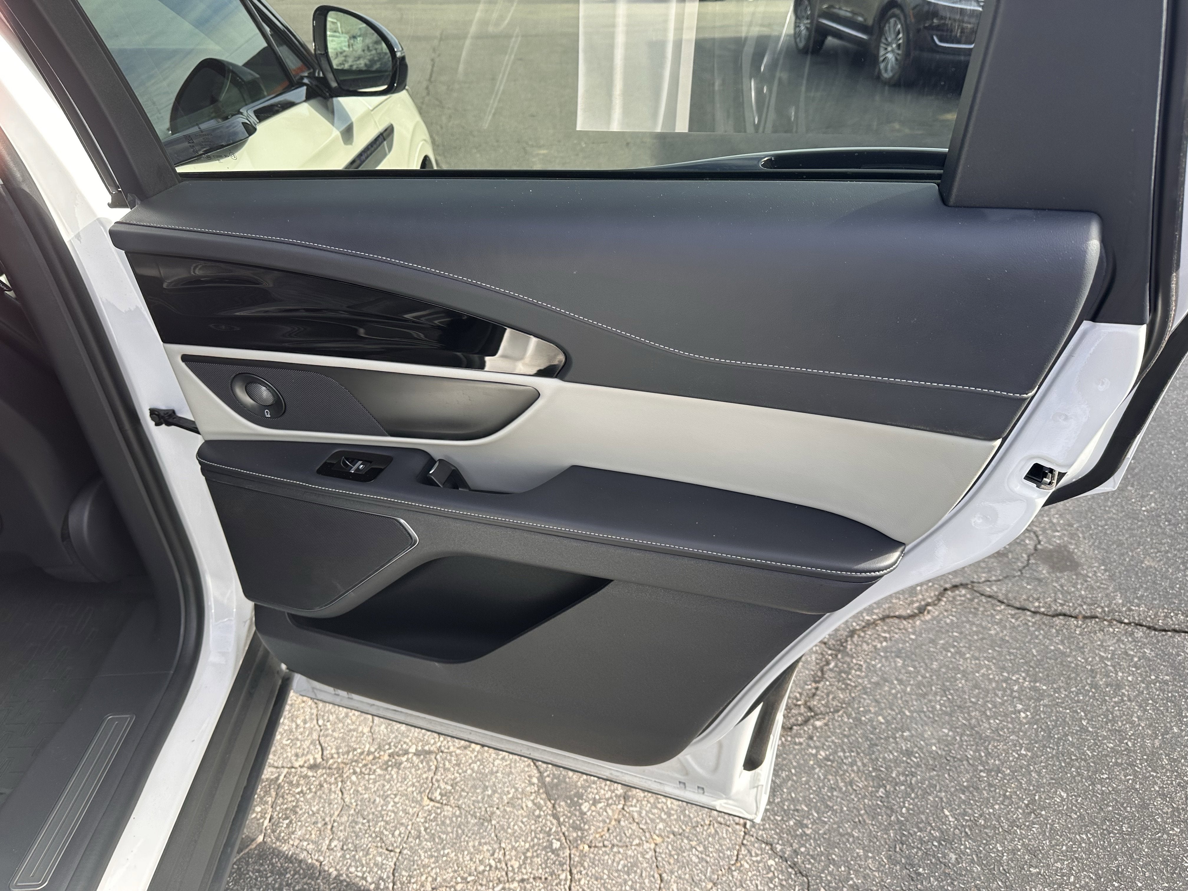 2024 Lincoln Nautilus Reserve