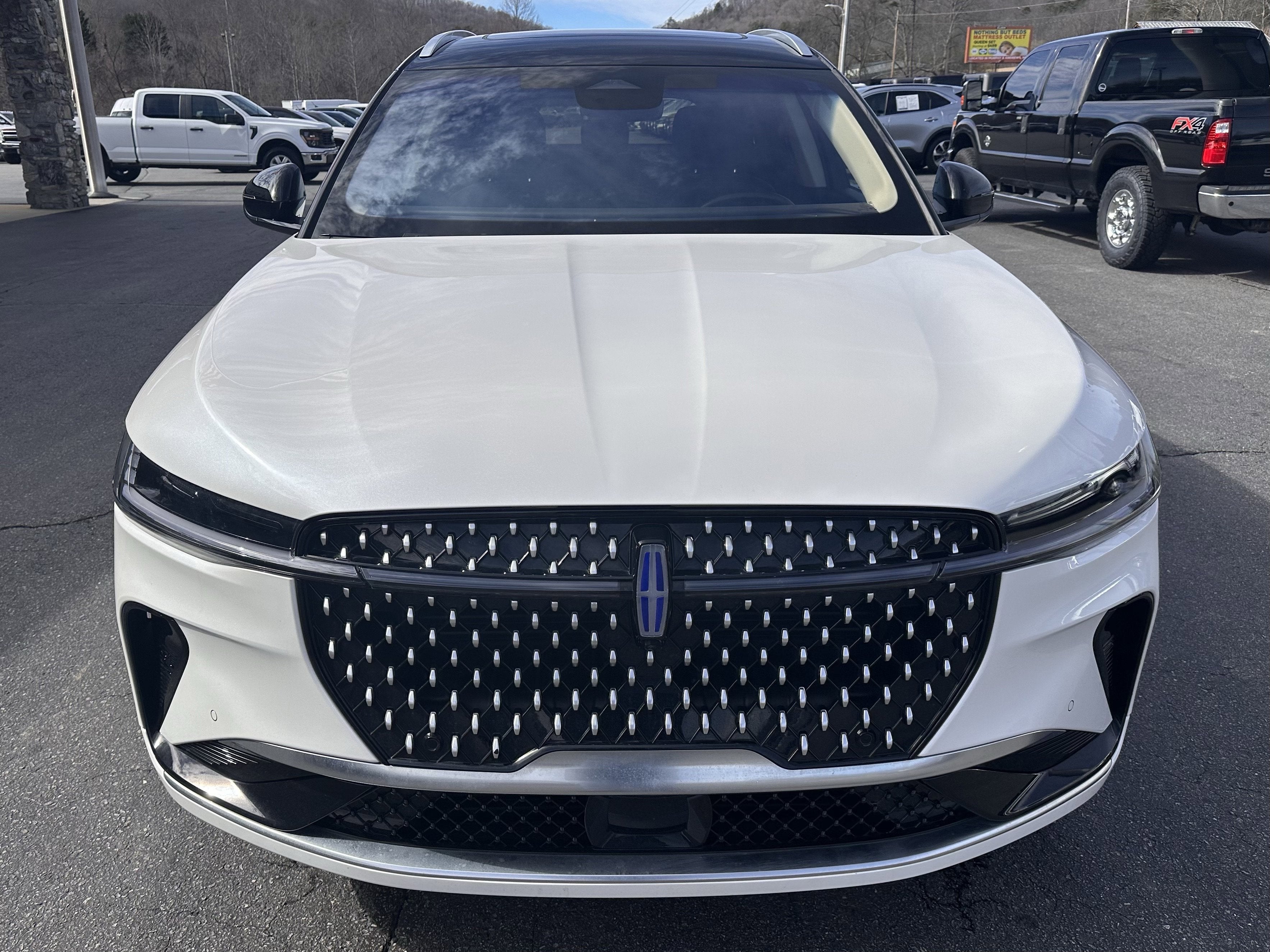 2024 Lincoln Nautilus Reserve