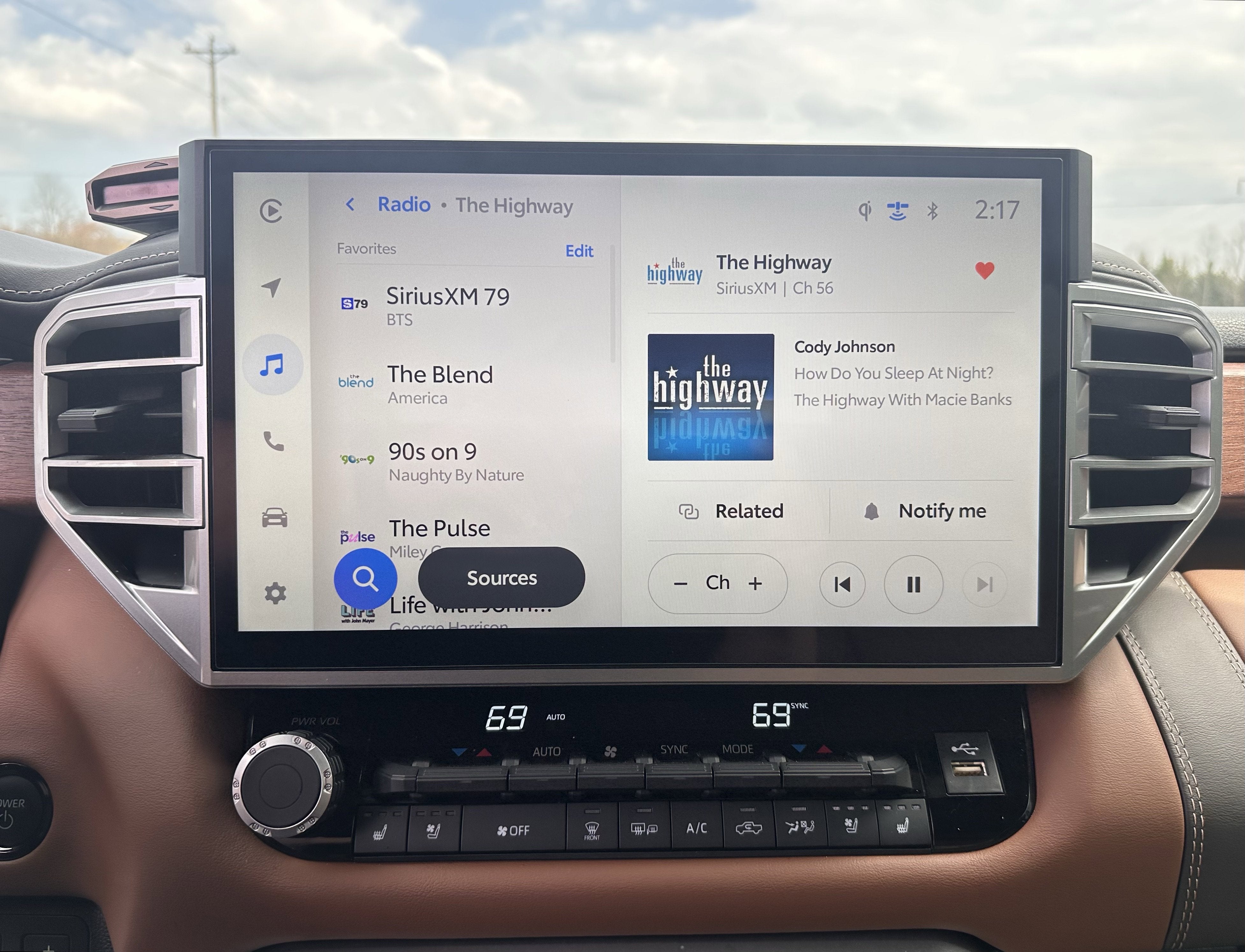 2025 Toyota Tundra 4WD 1794 Edition Hybrid