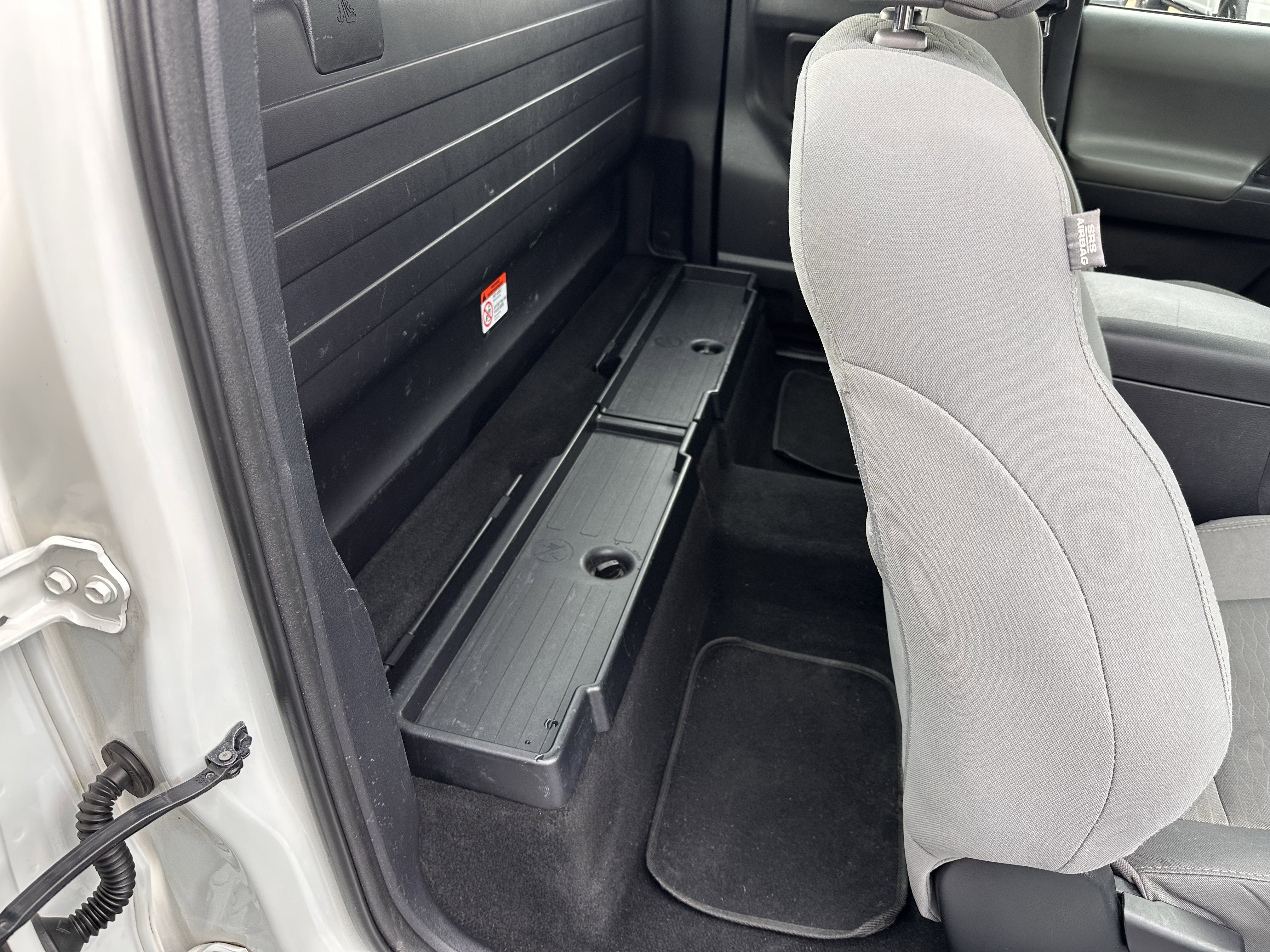 2017 Toyota Tacoma SR