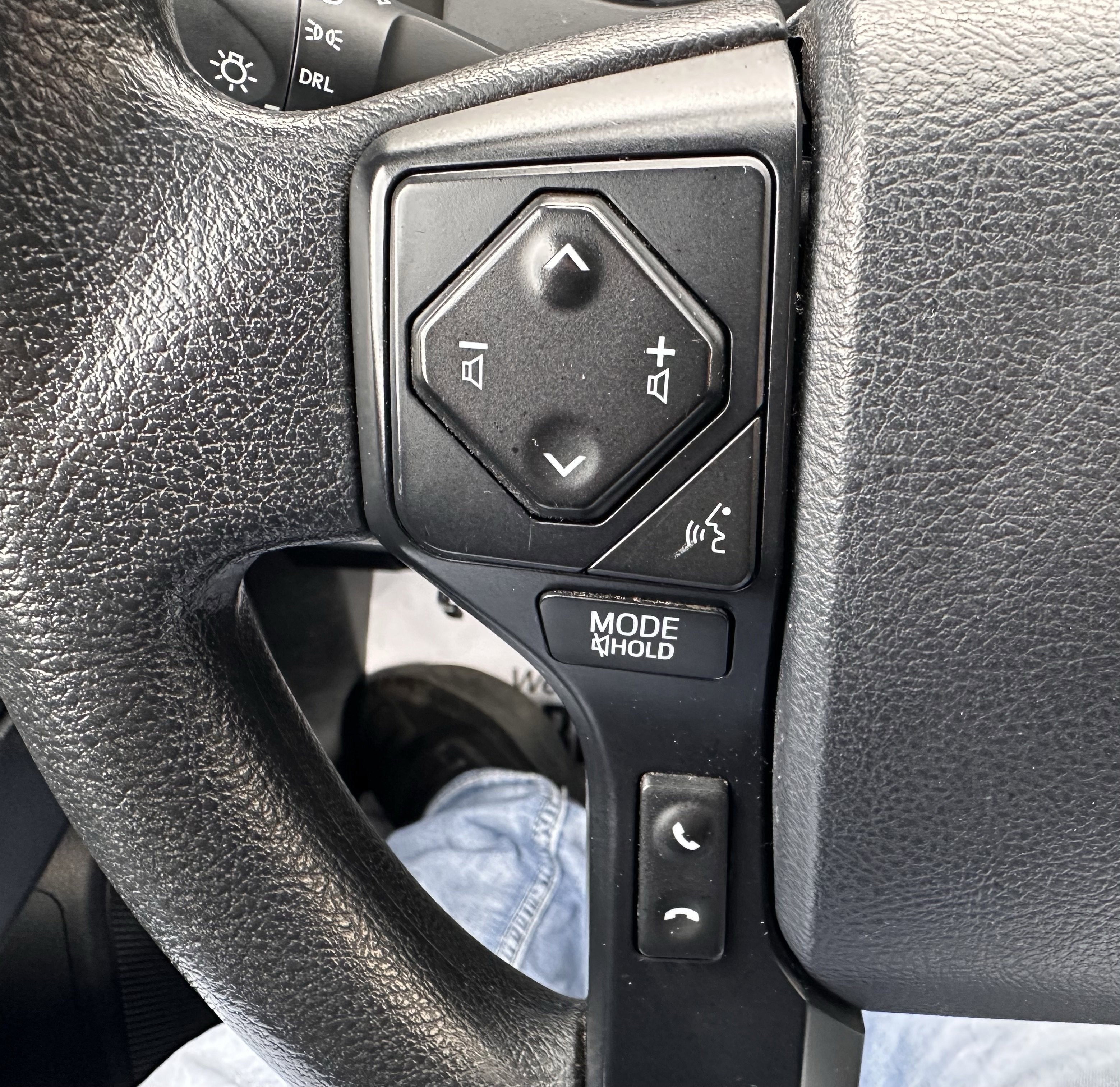 2017 Toyota Tacoma SR