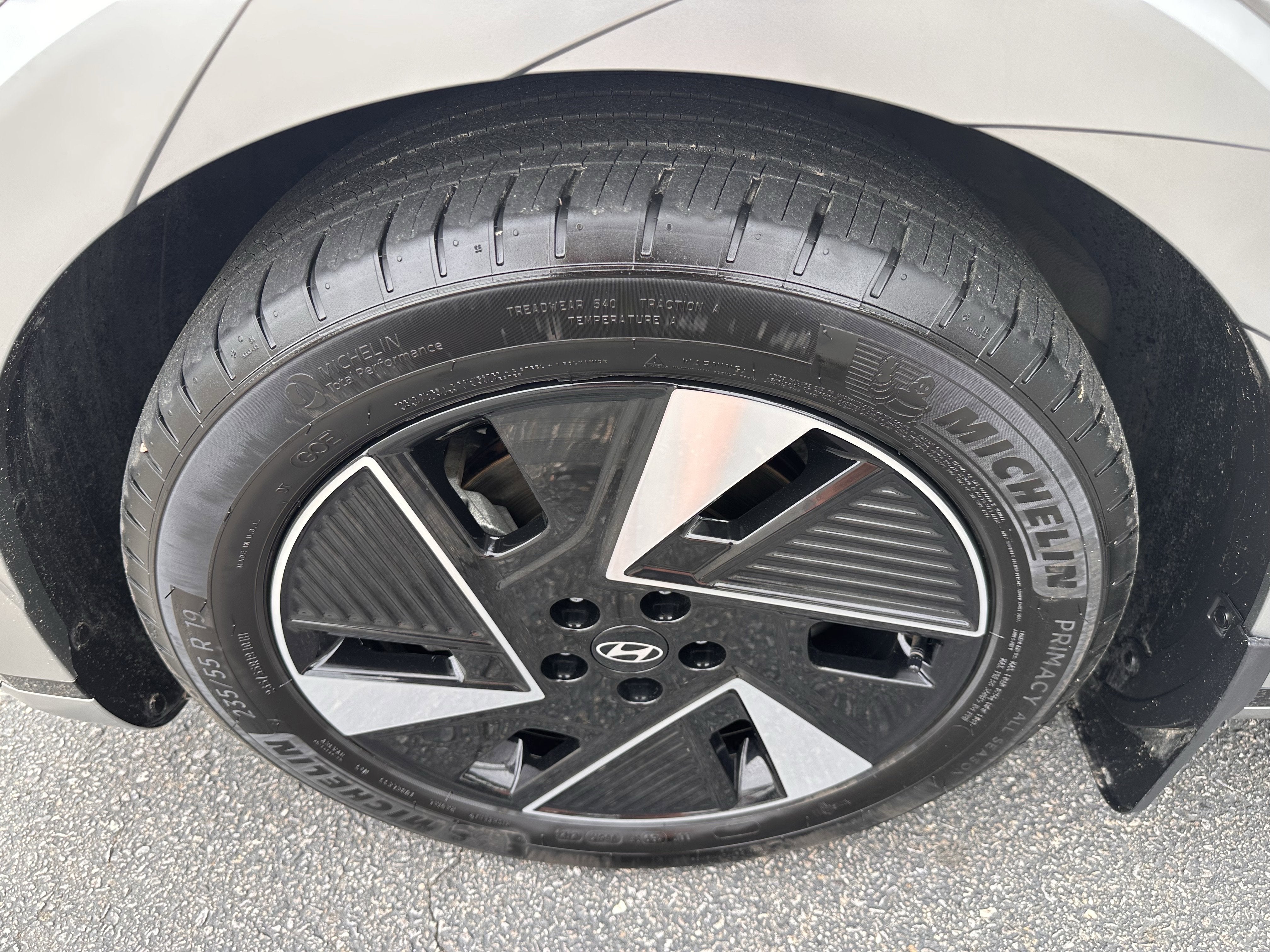 2025 Hyundai IONIQ 5 Limited