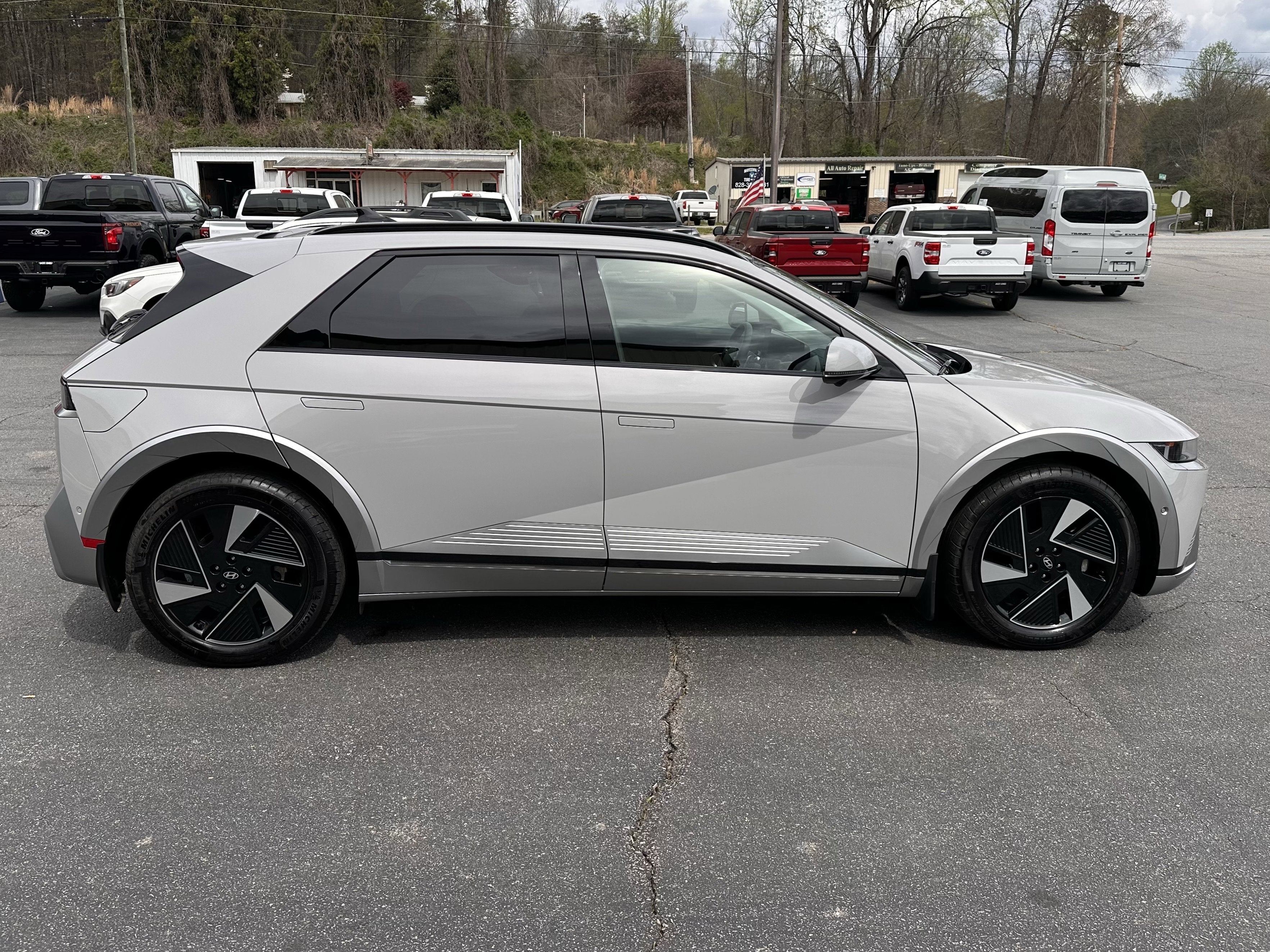 2025 Hyundai IONIQ 5 Limited