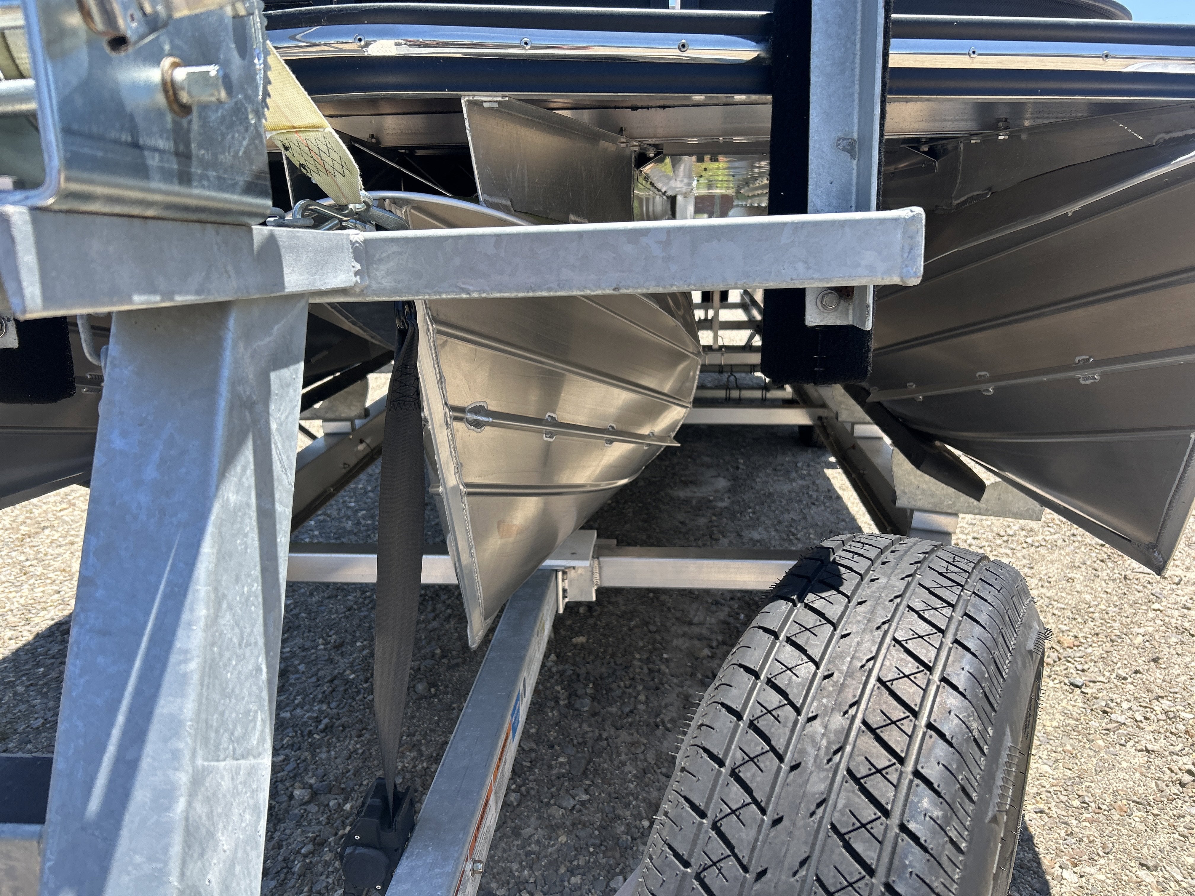 2022 Triton Manitou 25 SHP