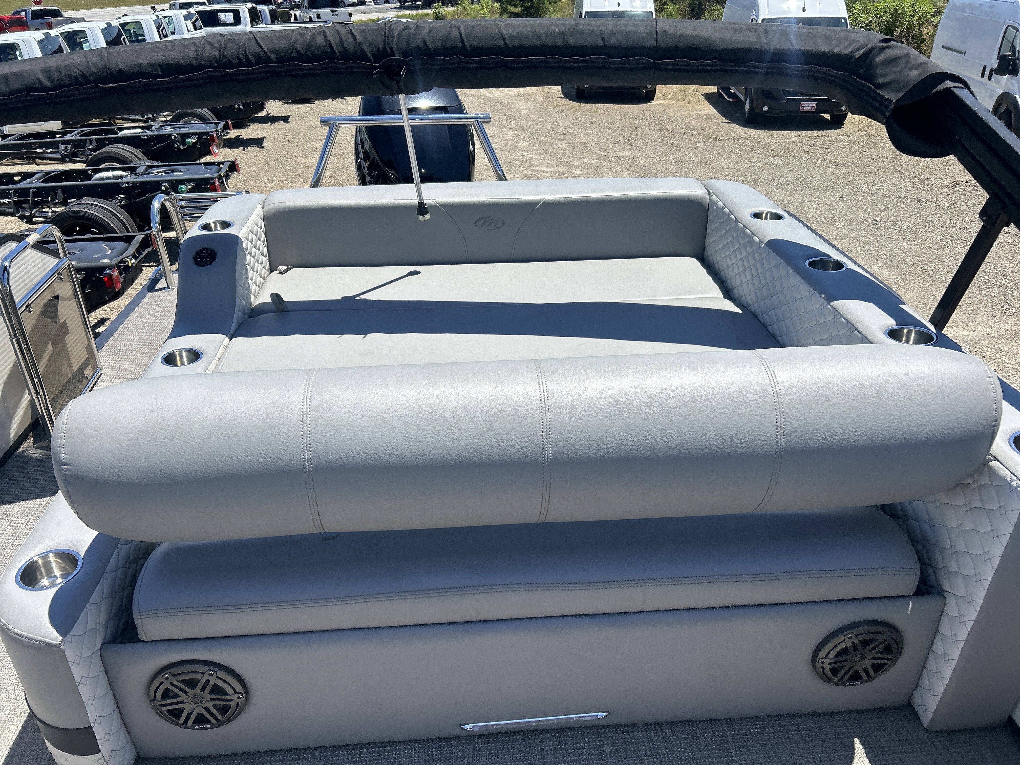 2022 Triton Manitou 25 SHP