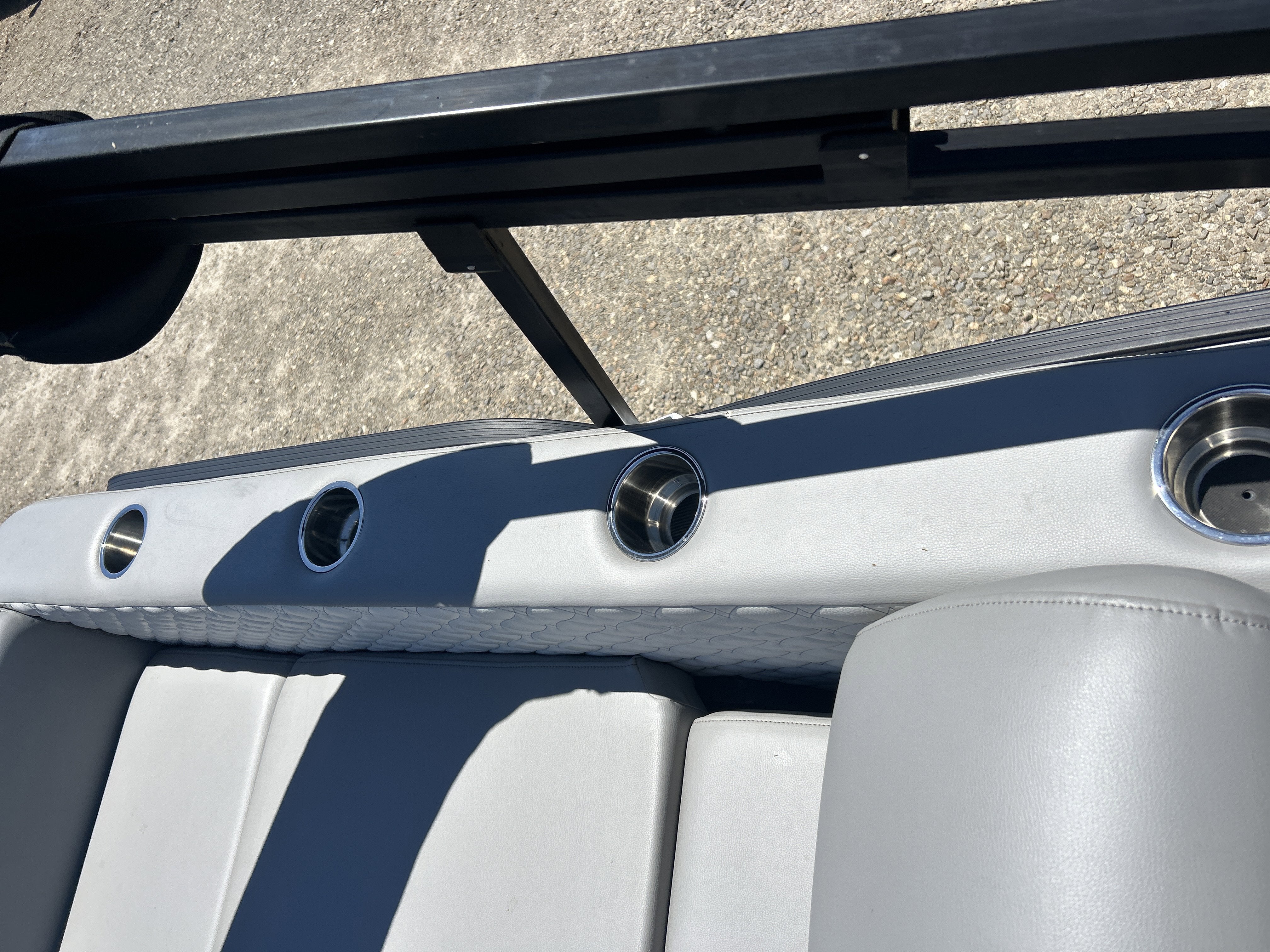 2022 Triton Manitou 25 SHP