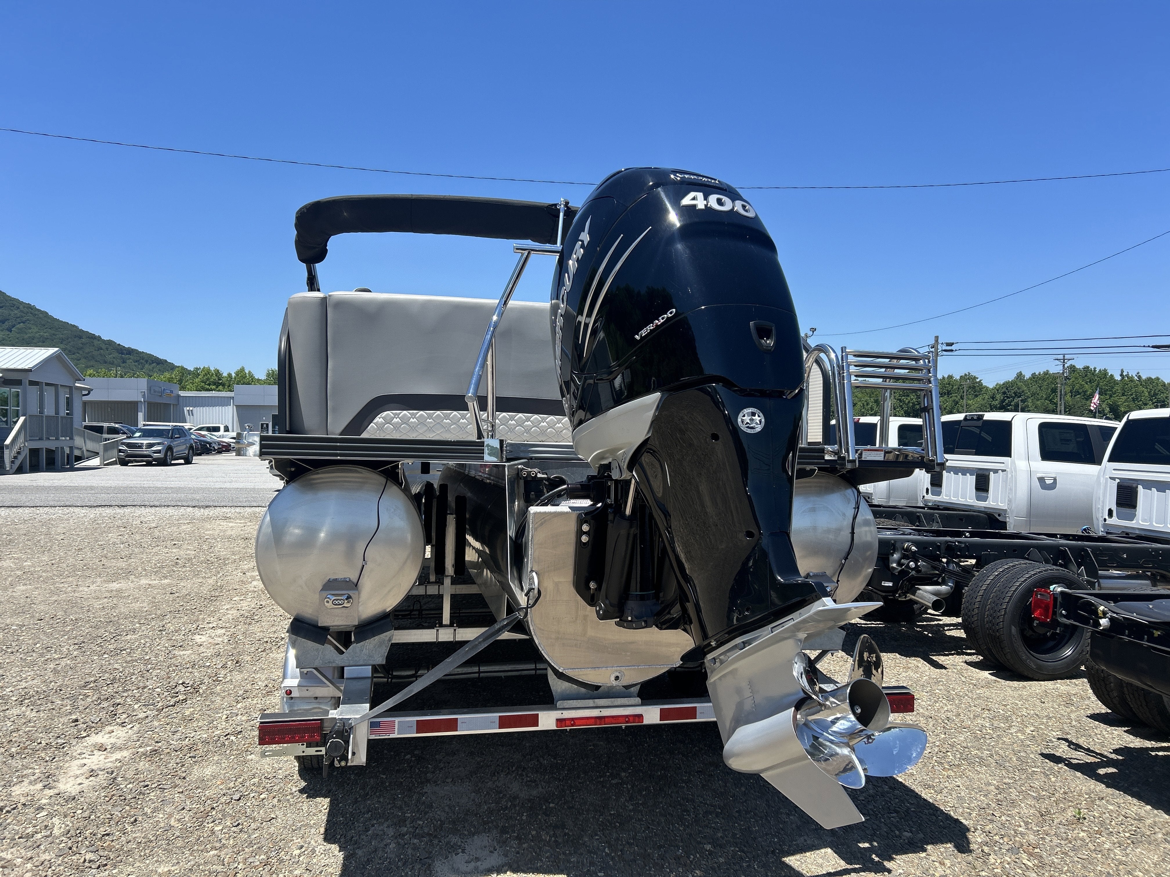 2022 Triton Manitou 25 SHP