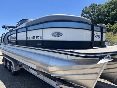2022 Triton Manitou 25 SHP