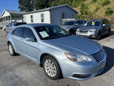 2013 Chrysler 200 Touring