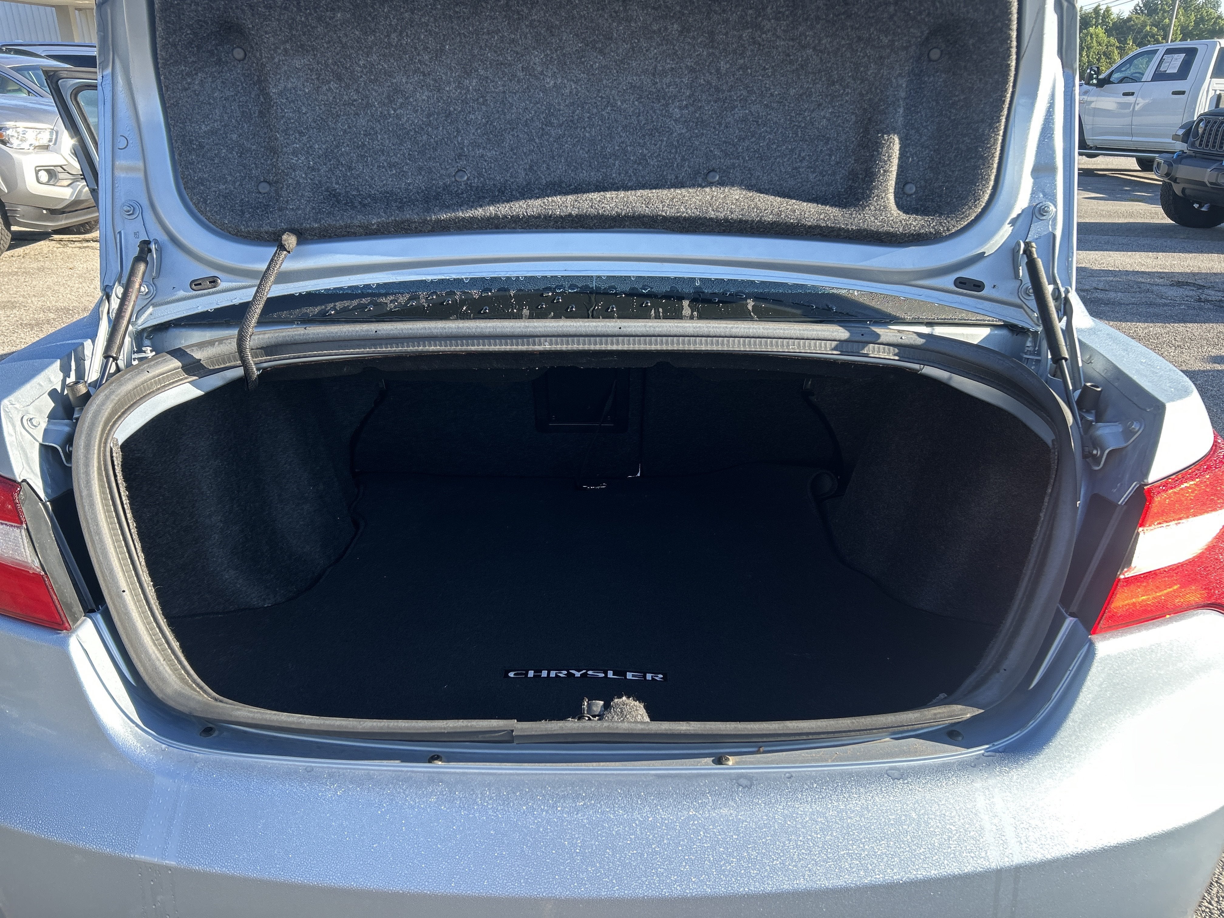 2013 Chrysler 200 Touring