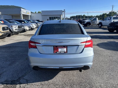 2013 Chrysler 200 Touring