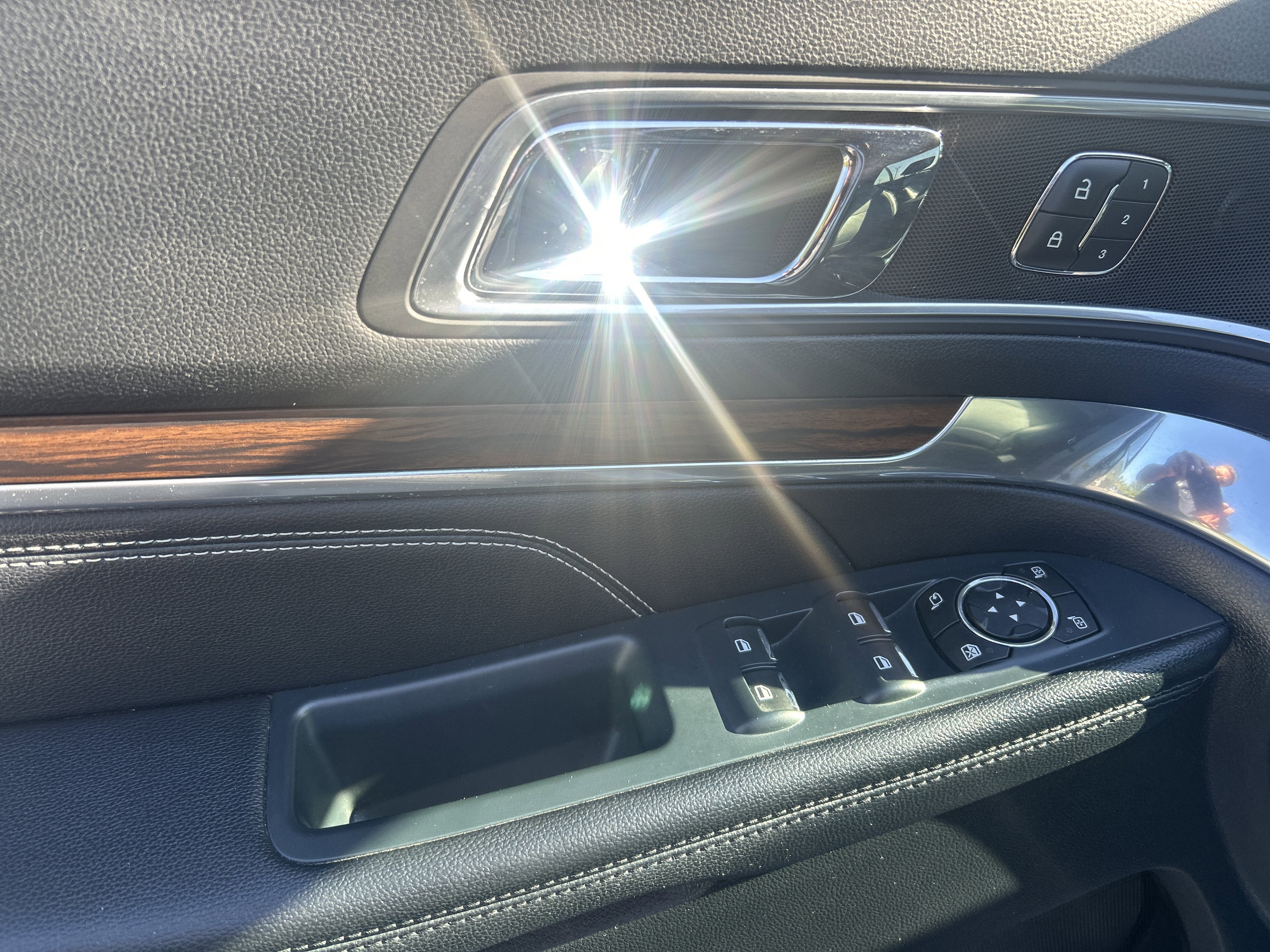 2016 Ford Explorer Base