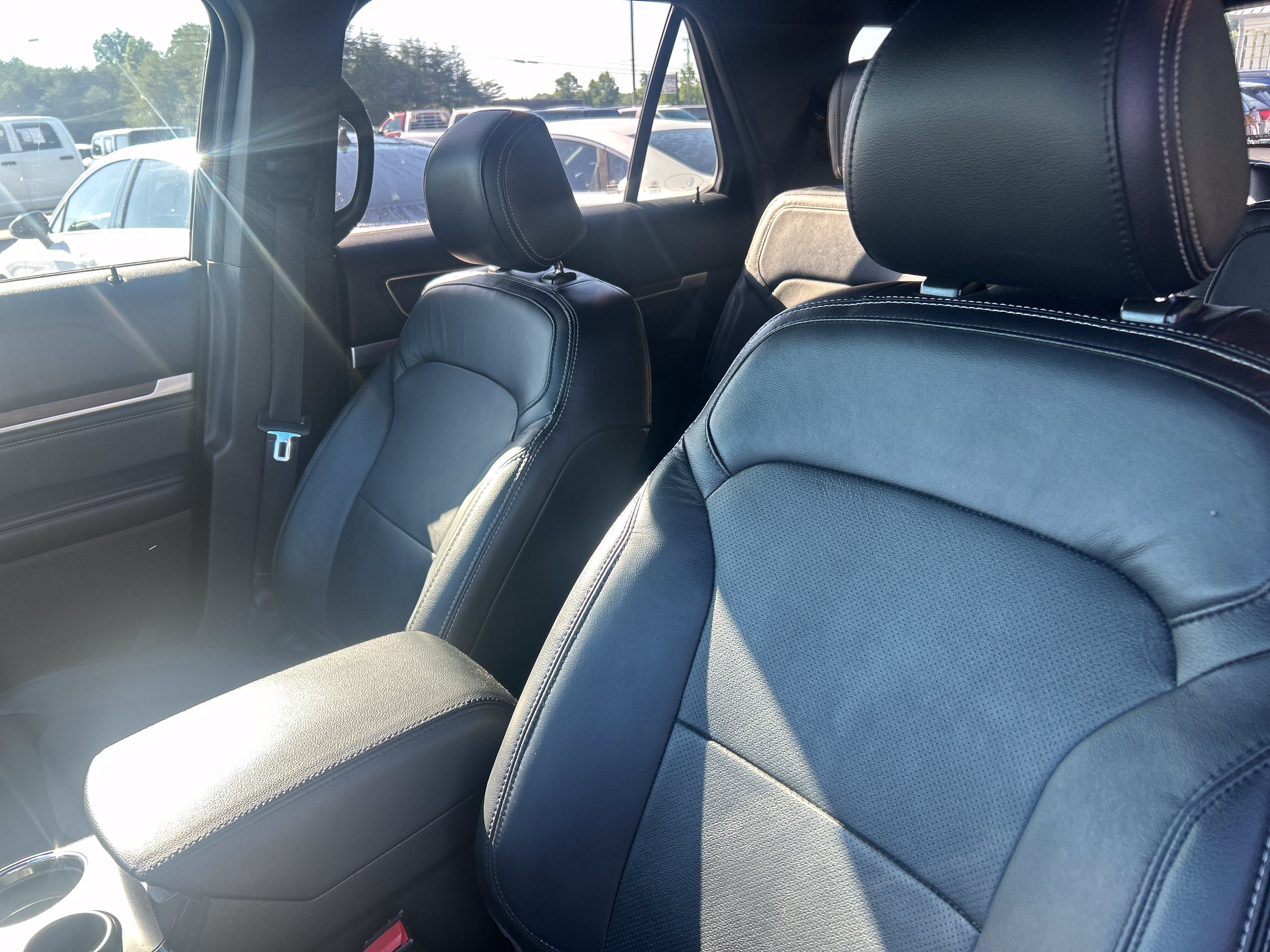 2016 Ford Explorer Base