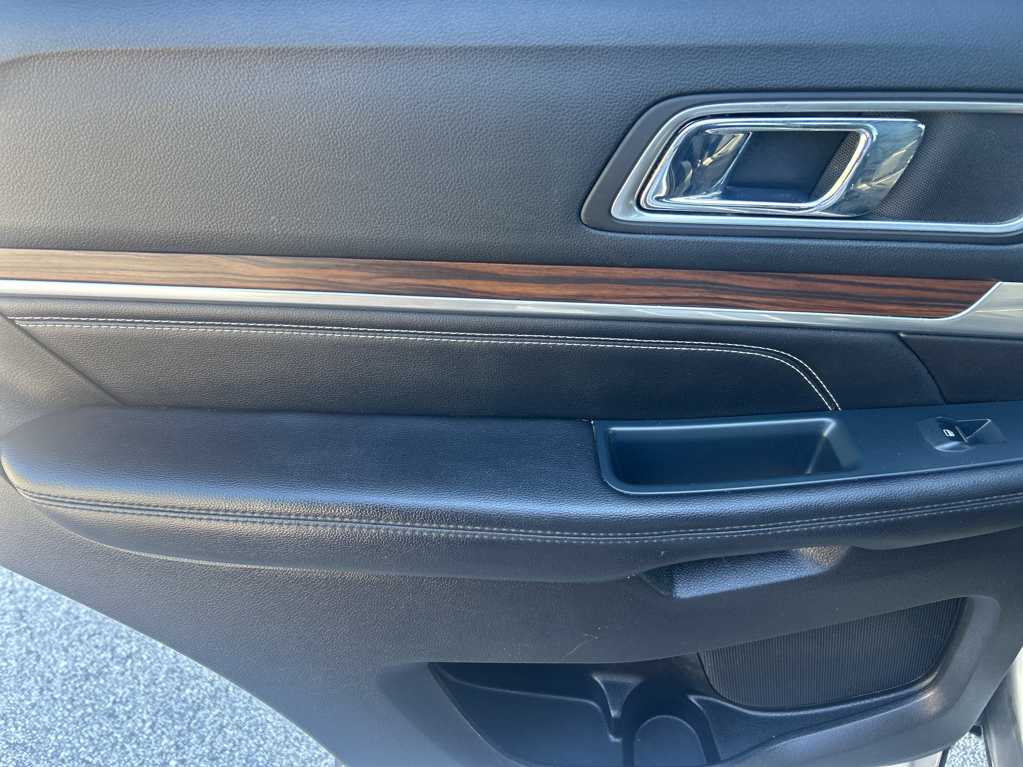 2016 Ford Explorer Base