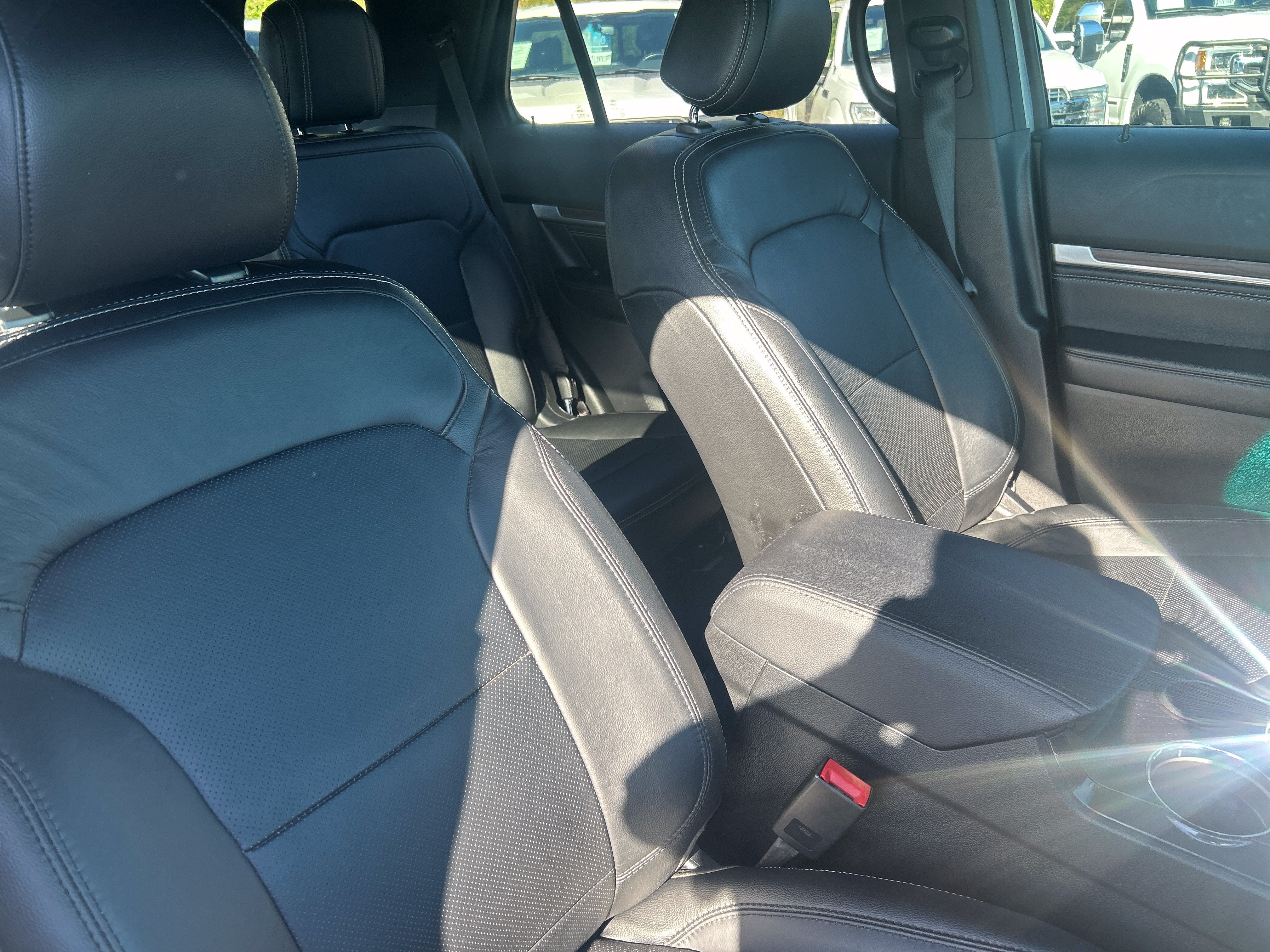 2016 Ford Explorer Base