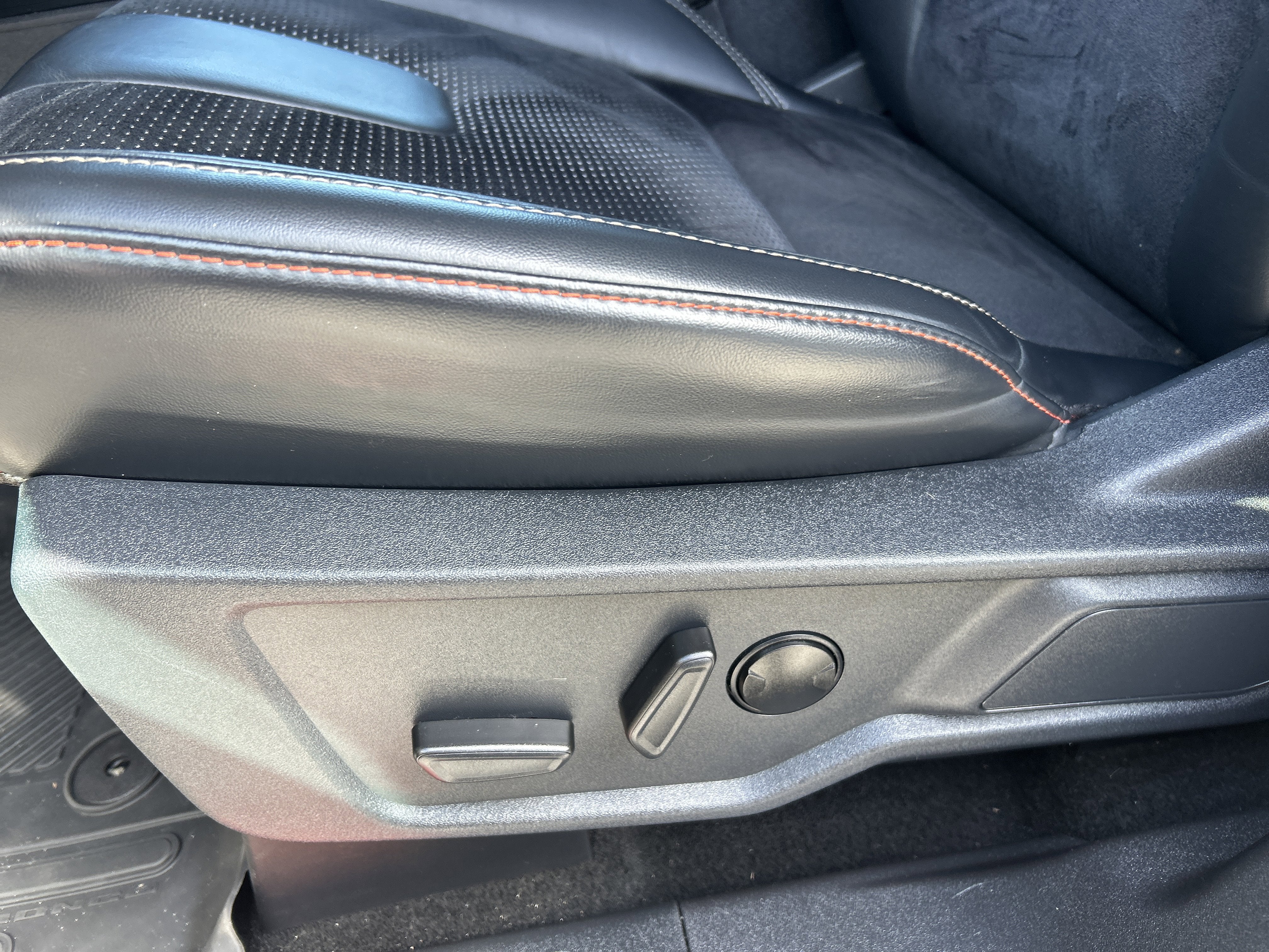 2024 Ford Bronco Base