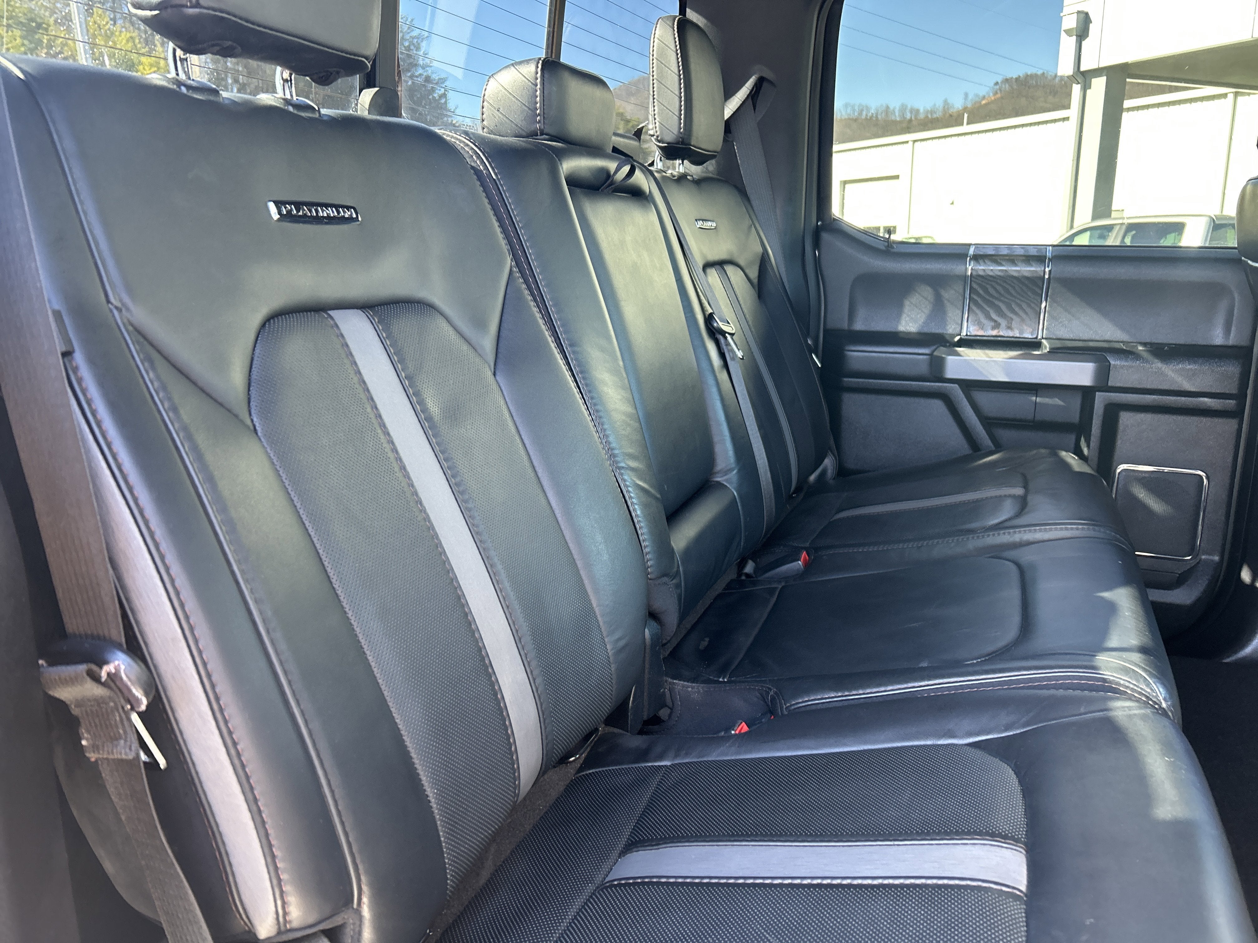 2019 Ford Super Duty F-250 SRW Platinum