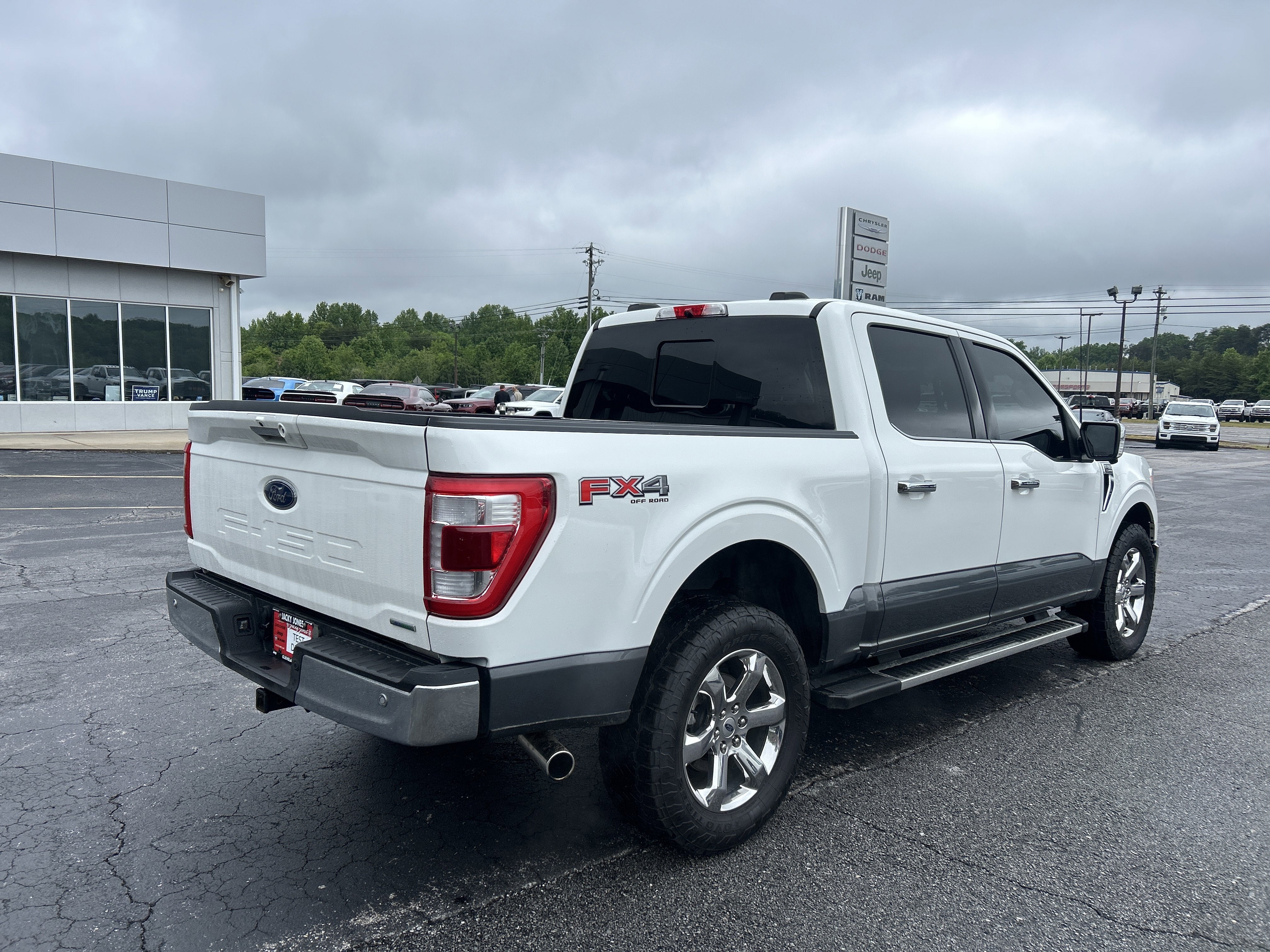 2023 Ford F-150 LARIAT