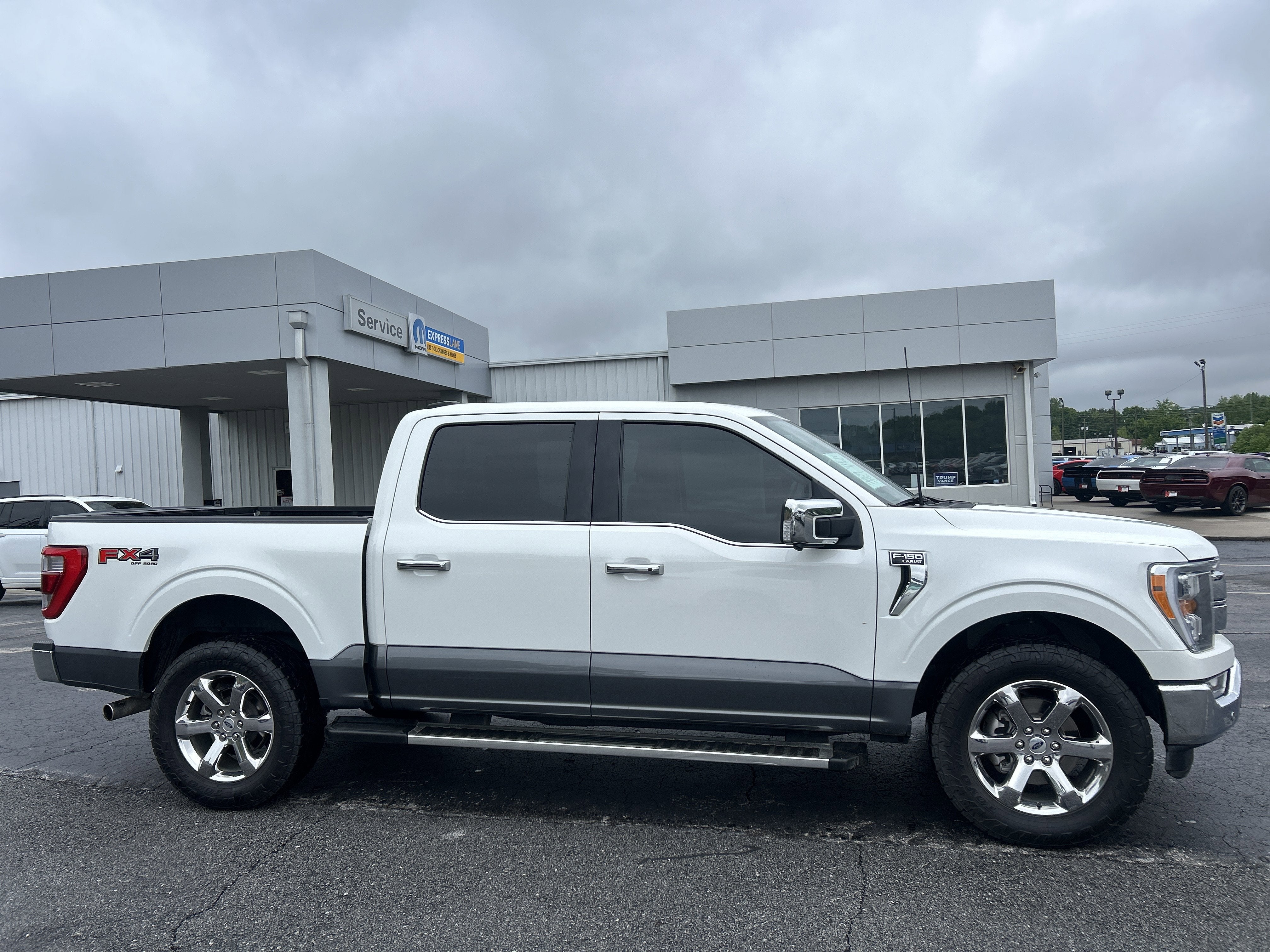 2023 Ford F-150 LARIAT