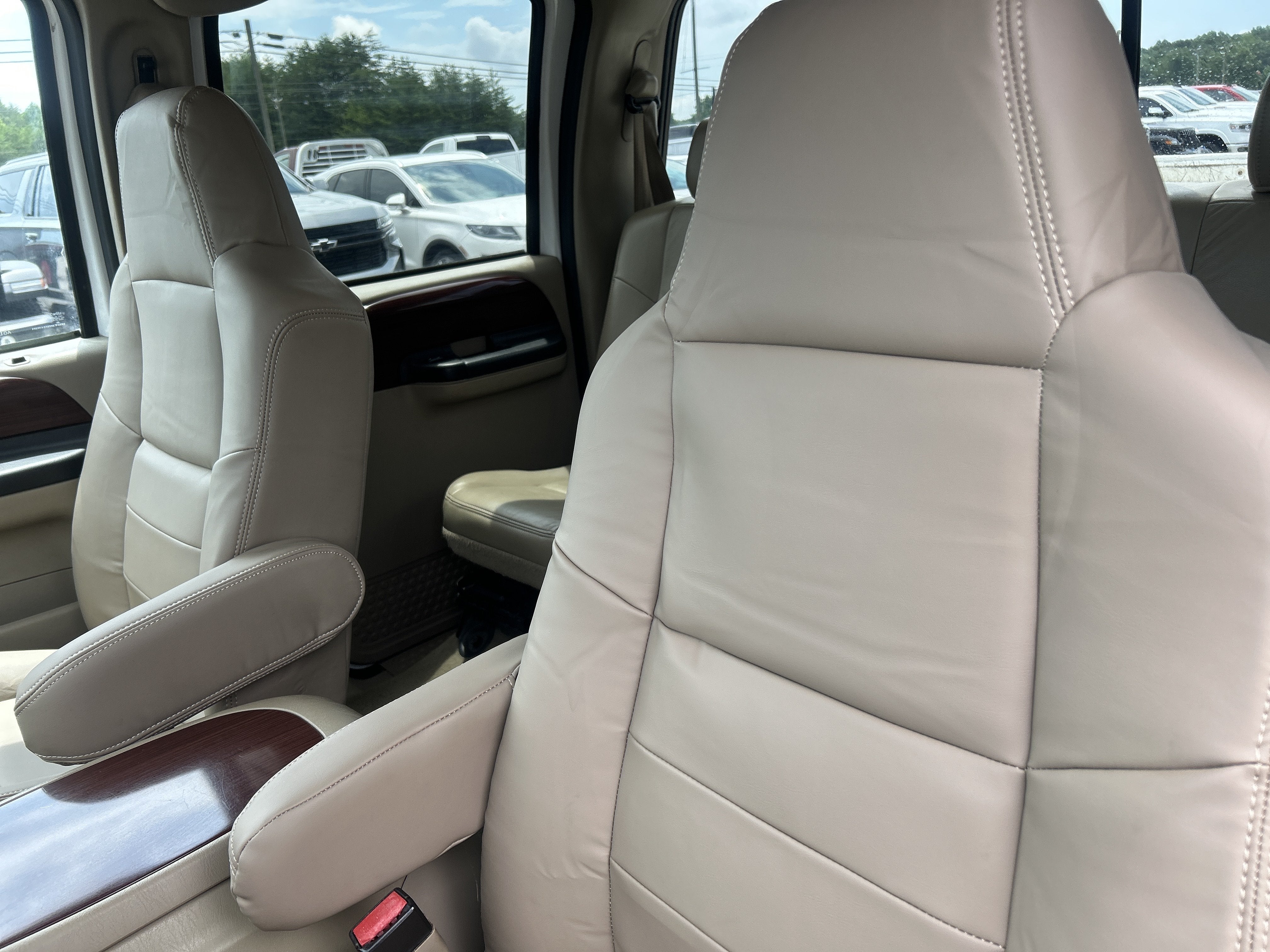 2005 Ford Super Duty F-250 Lariat