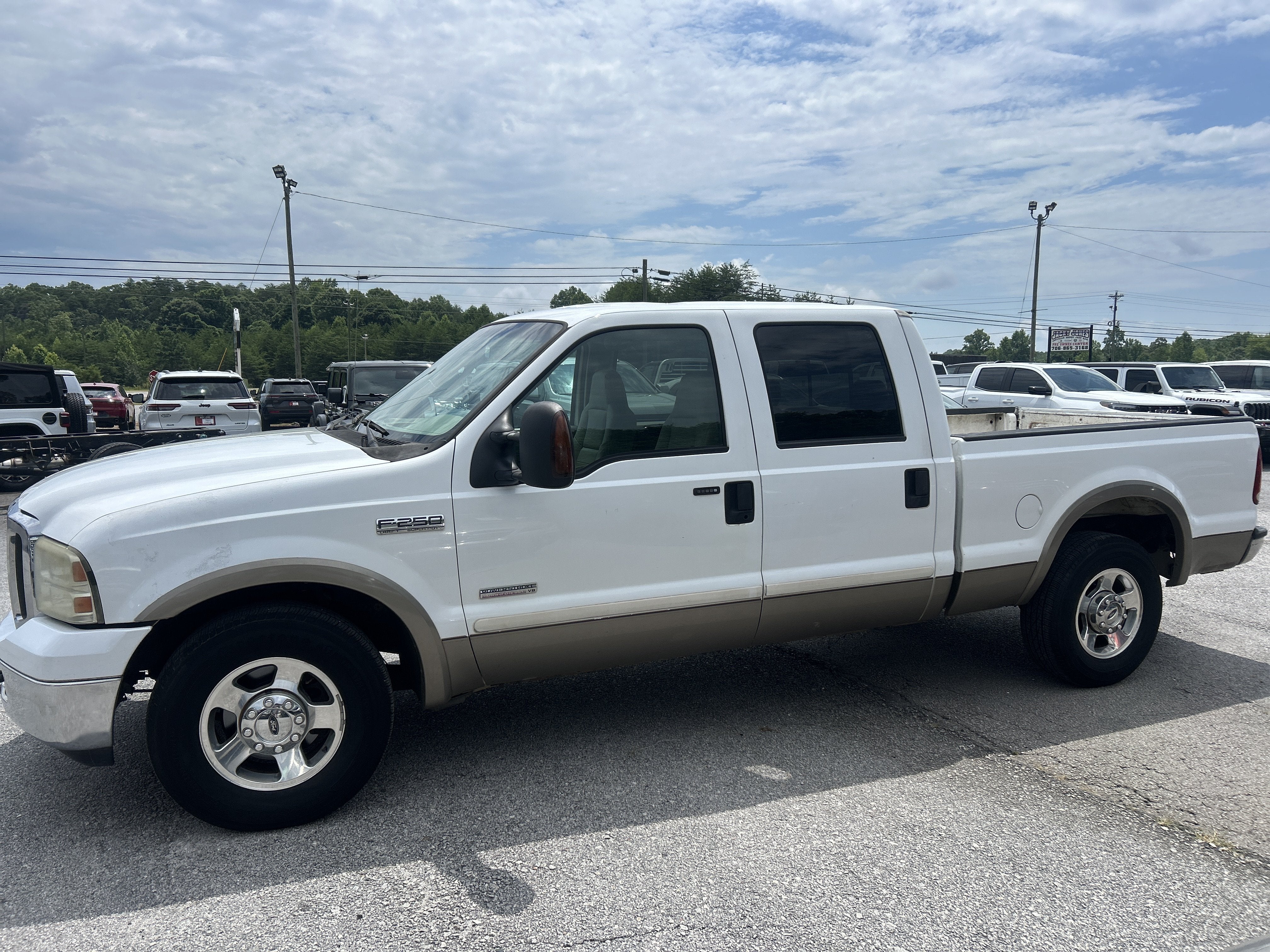 2005 Ford Super Duty F-250 Lariat