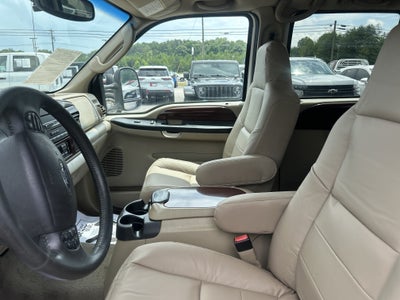 2005 Ford Super Duty F-250 Lariat