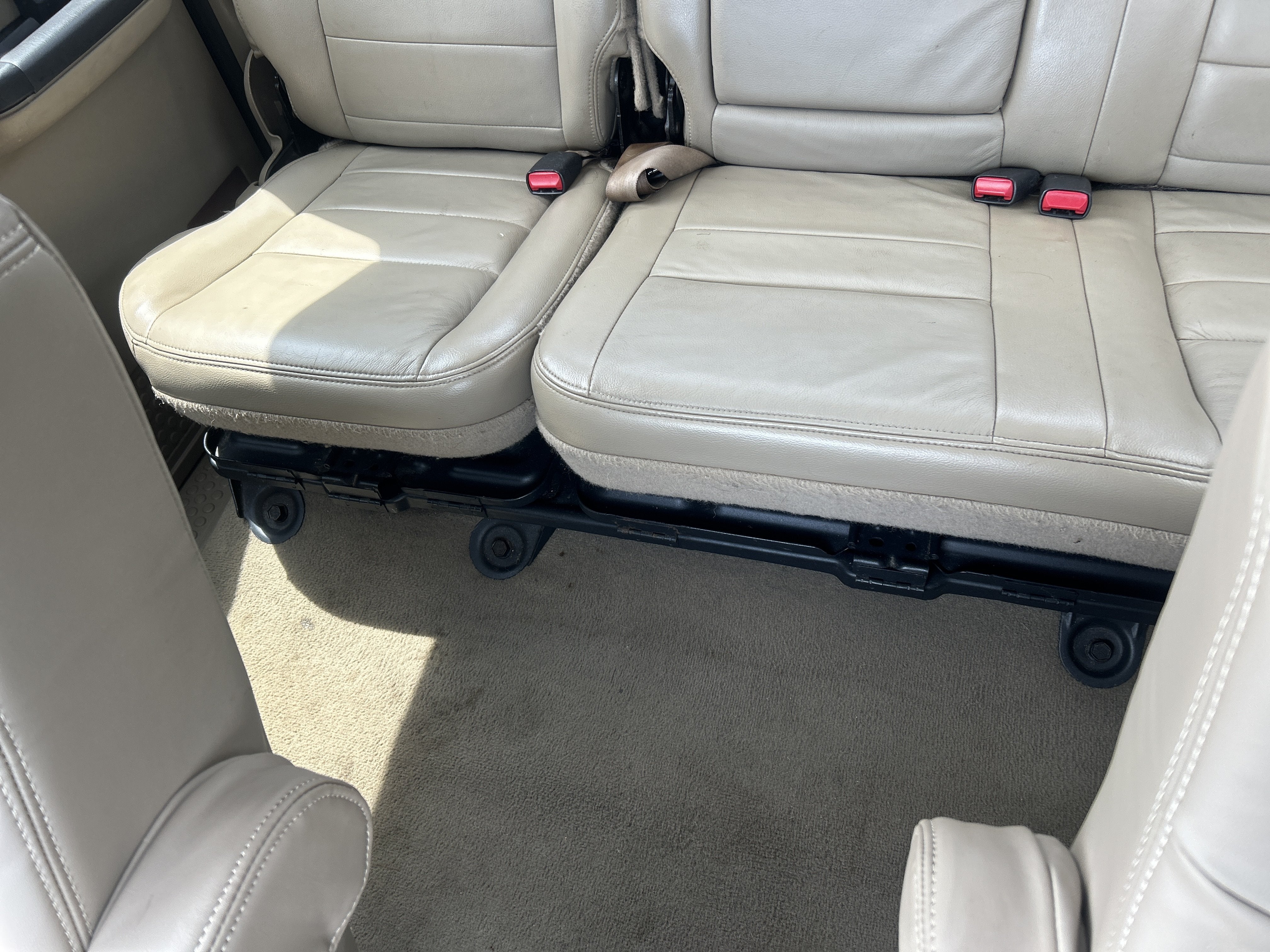 2005 Ford Super Duty F-250 Lariat