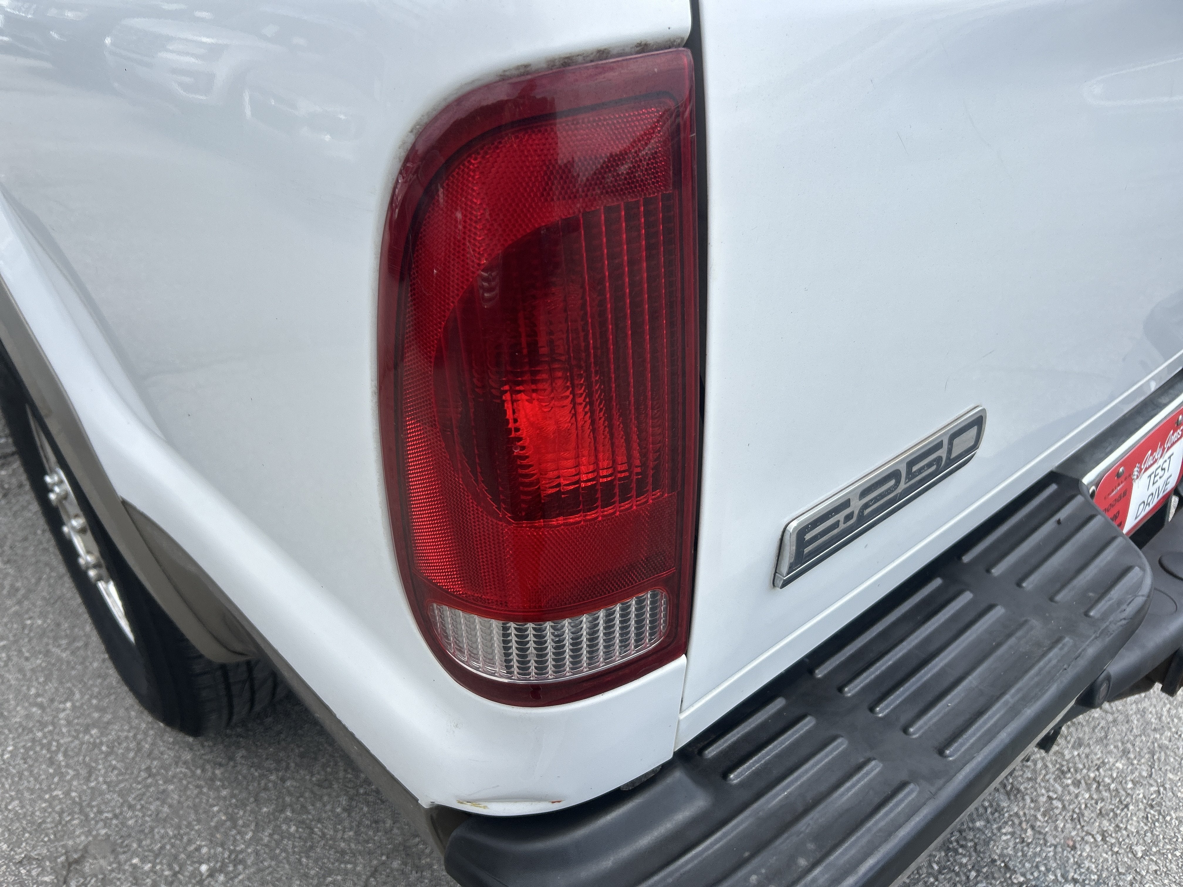 2005 Ford Super Duty F-250 Lariat