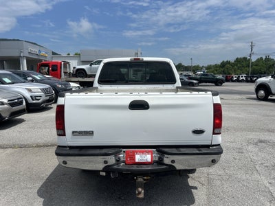 2005 Ford Super Duty F-250 Lariat