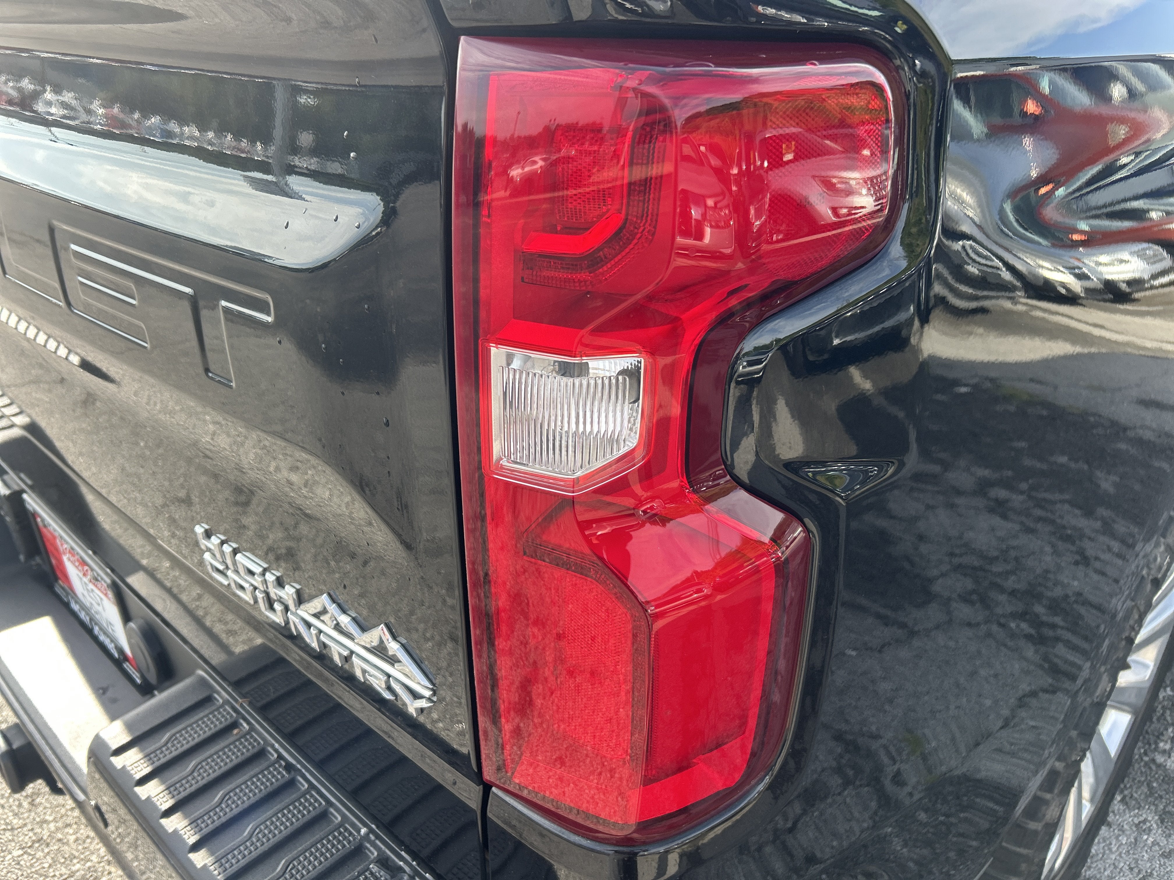 2022 Chevrolet Silverado 1500 LTD High Country