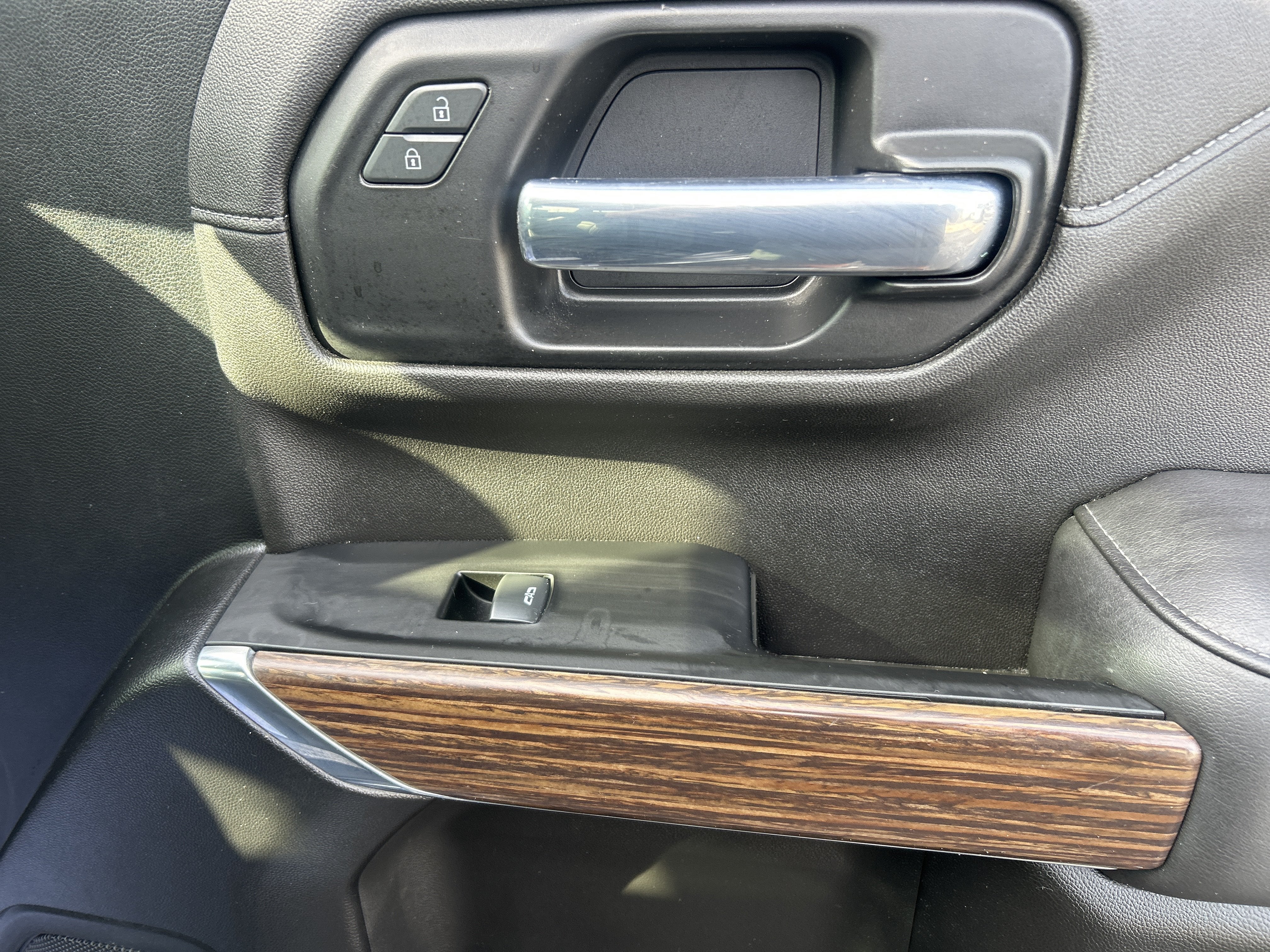 2022 Chevrolet Silverado 1500 LTD High Country
