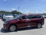 2017 Chrysler Pacifica Base