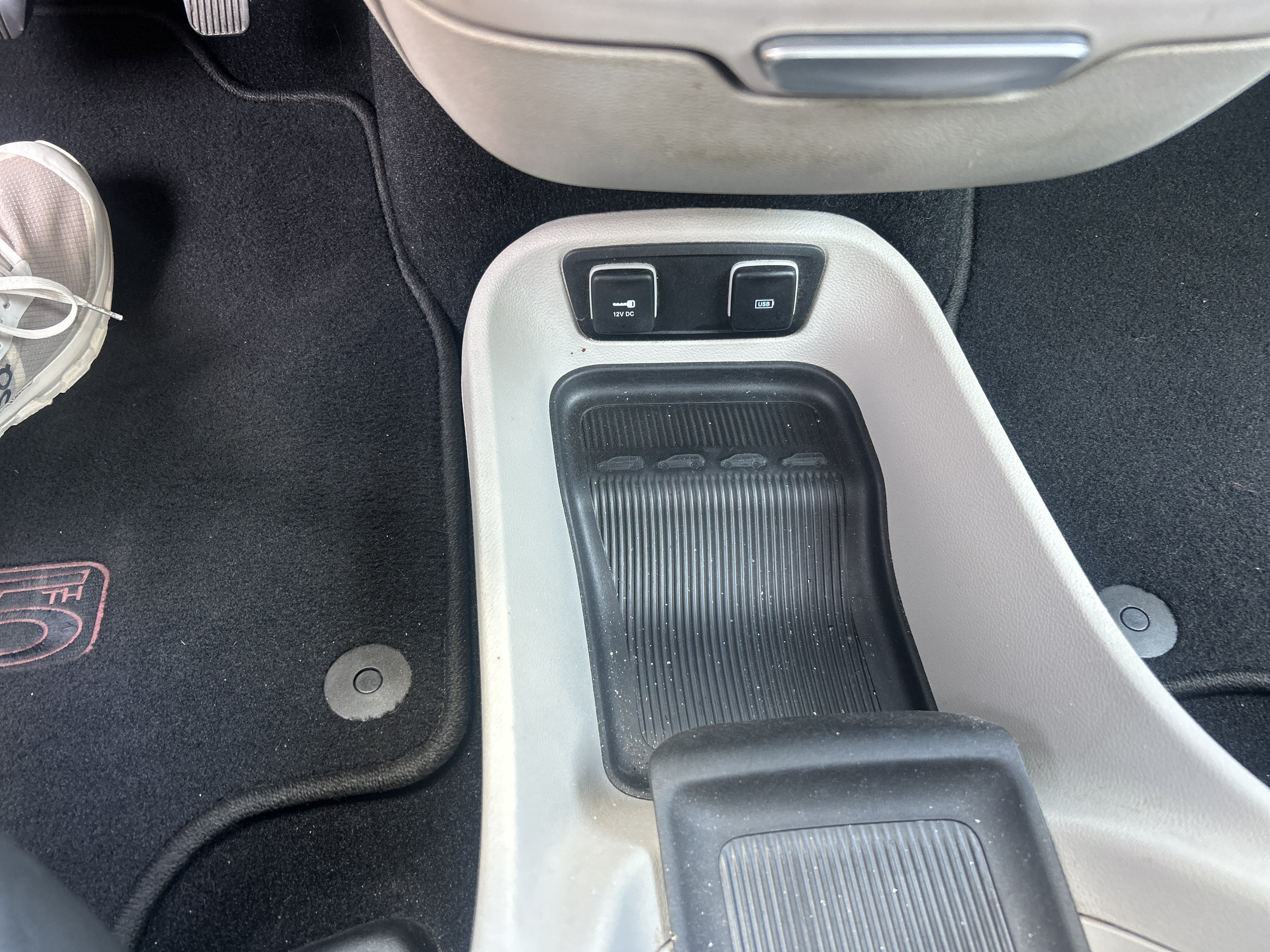 2017 Chrysler Pacifica Base
