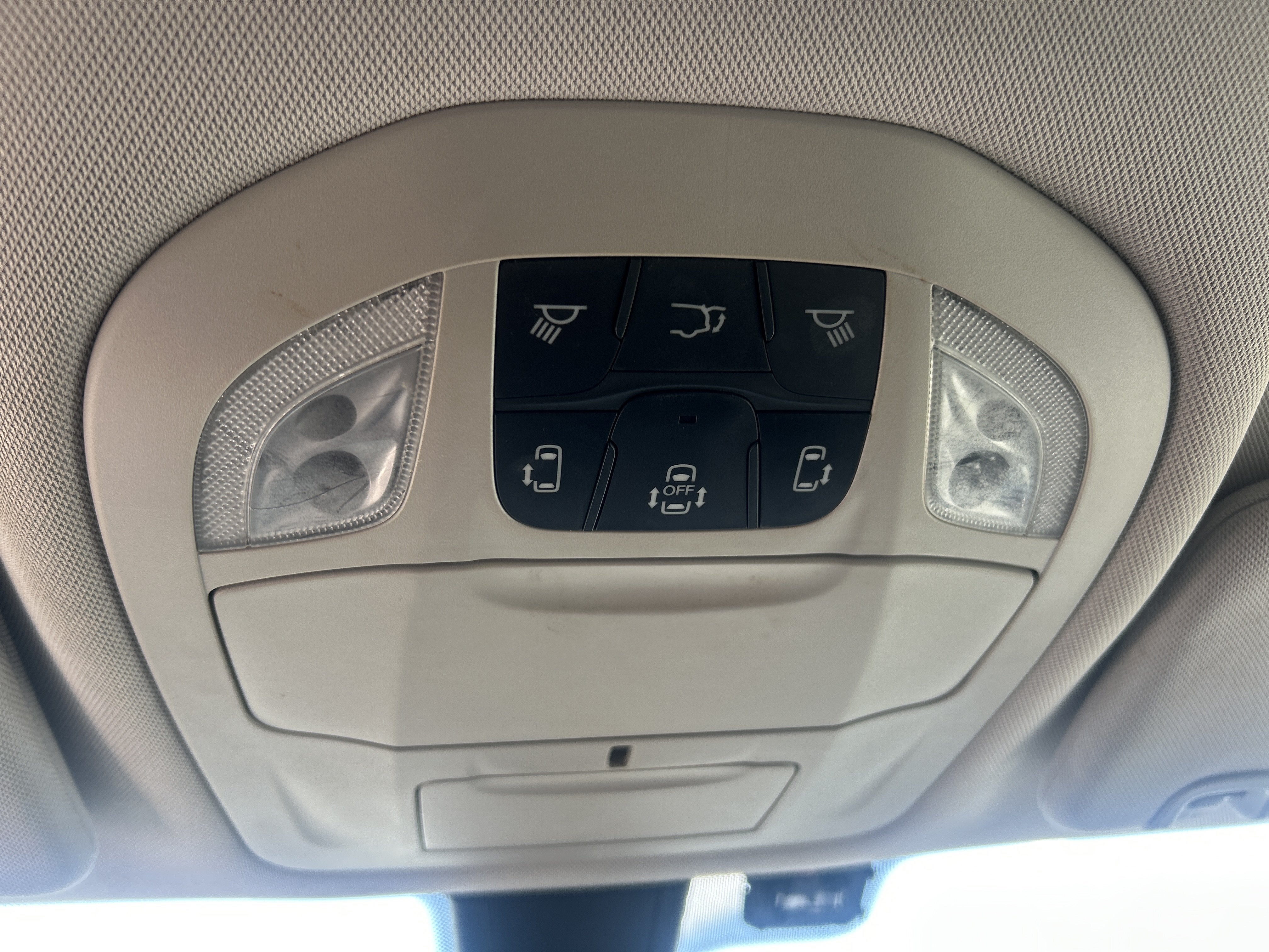 2017 Chrysler Pacifica Base