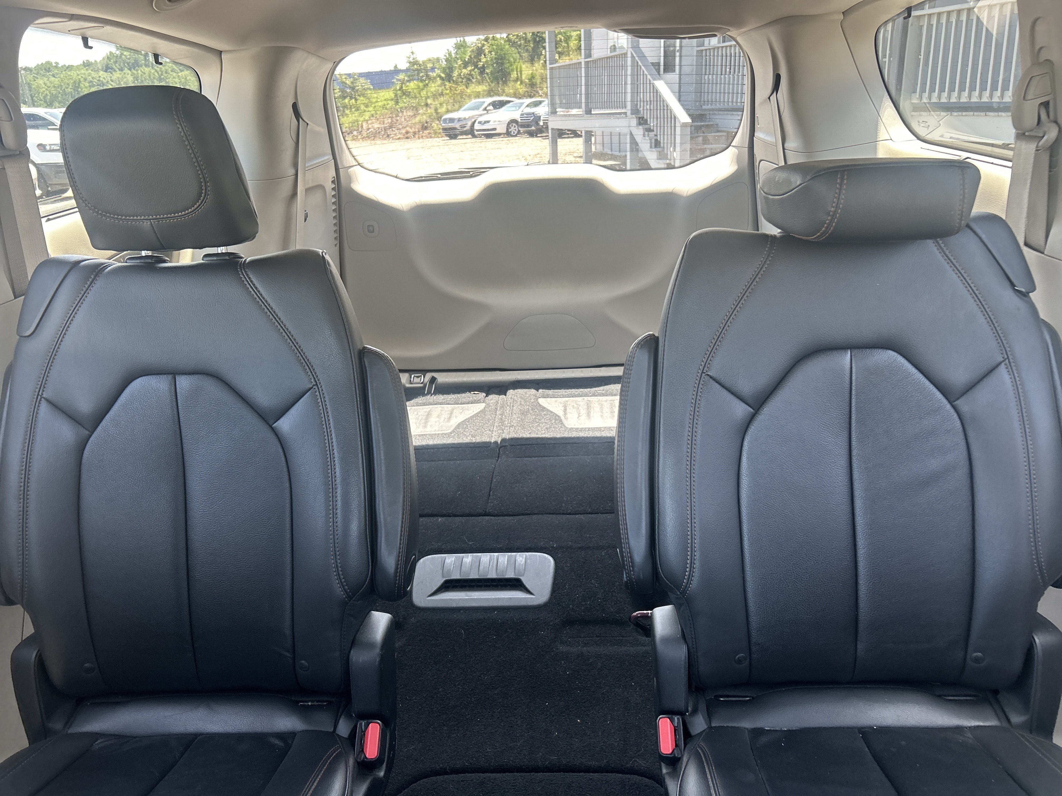 2017 Chrysler Pacifica Base