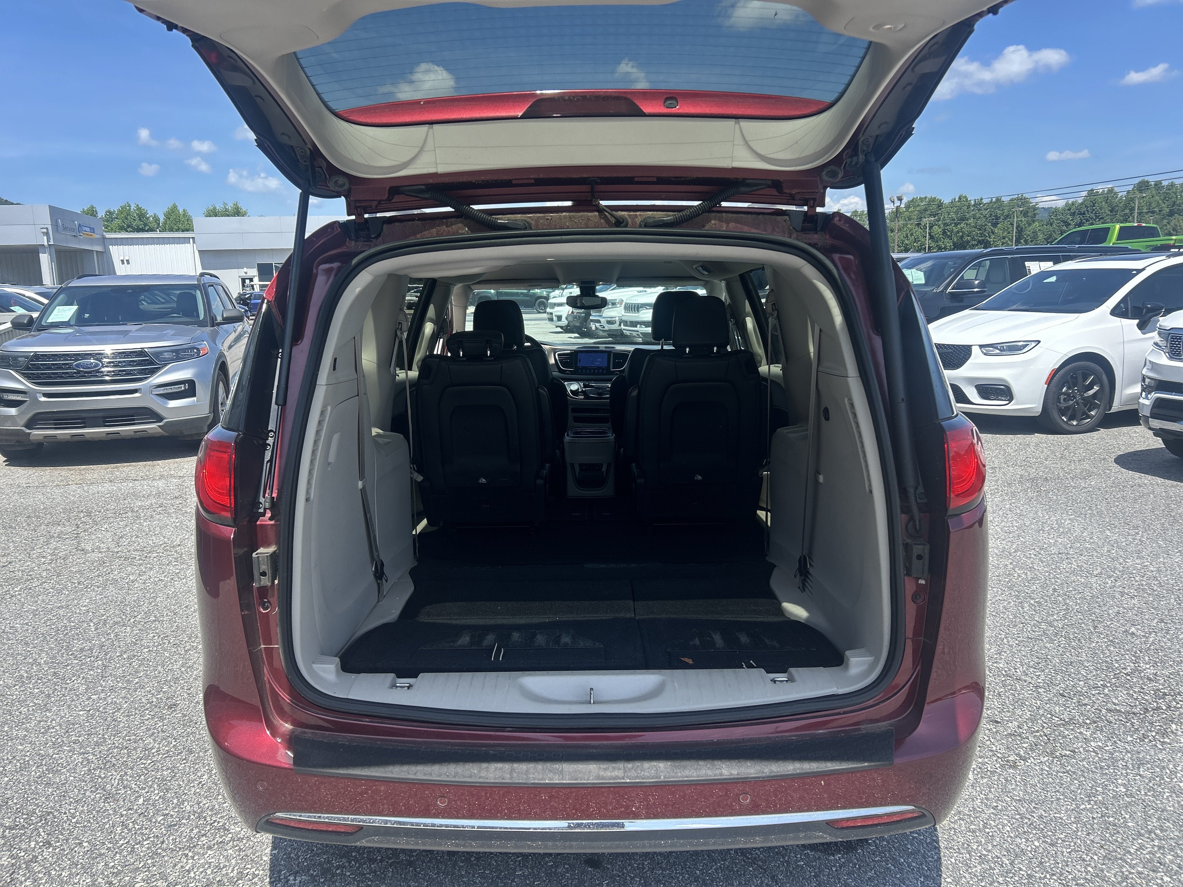 2017 Chrysler Pacifica Base