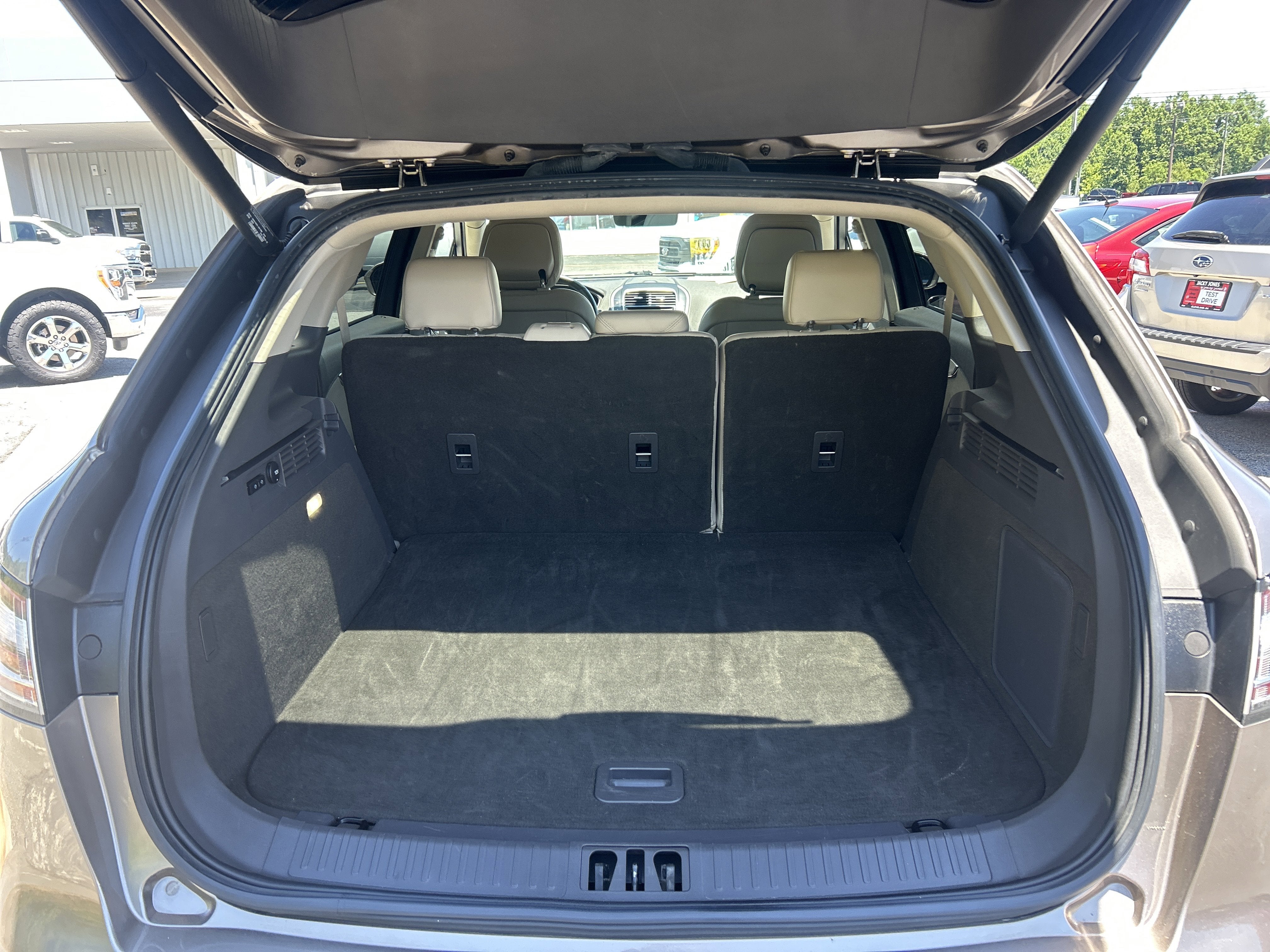 2020 Lincoln Nautilus Standard