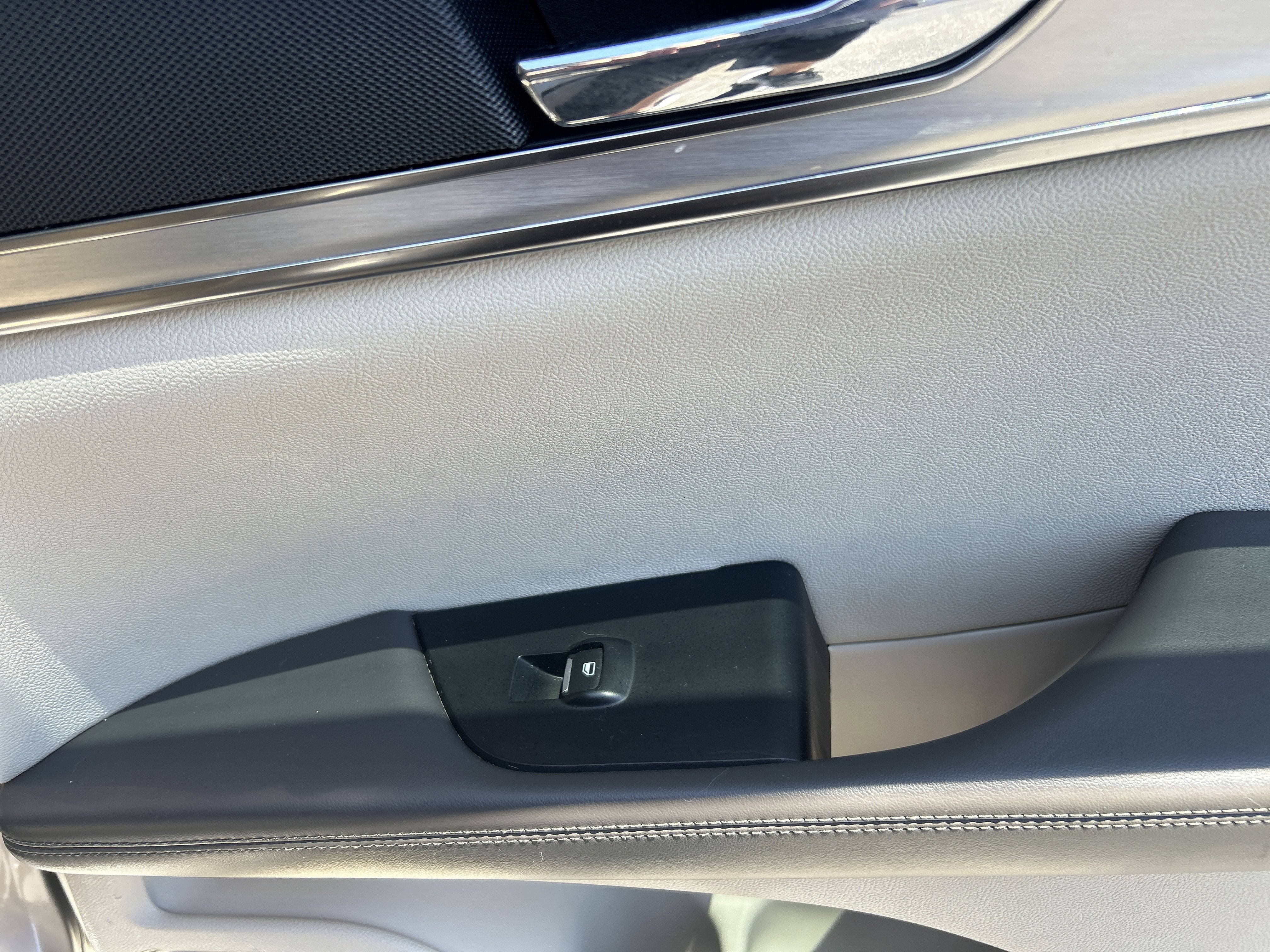 2020 Lincoln Nautilus Standard